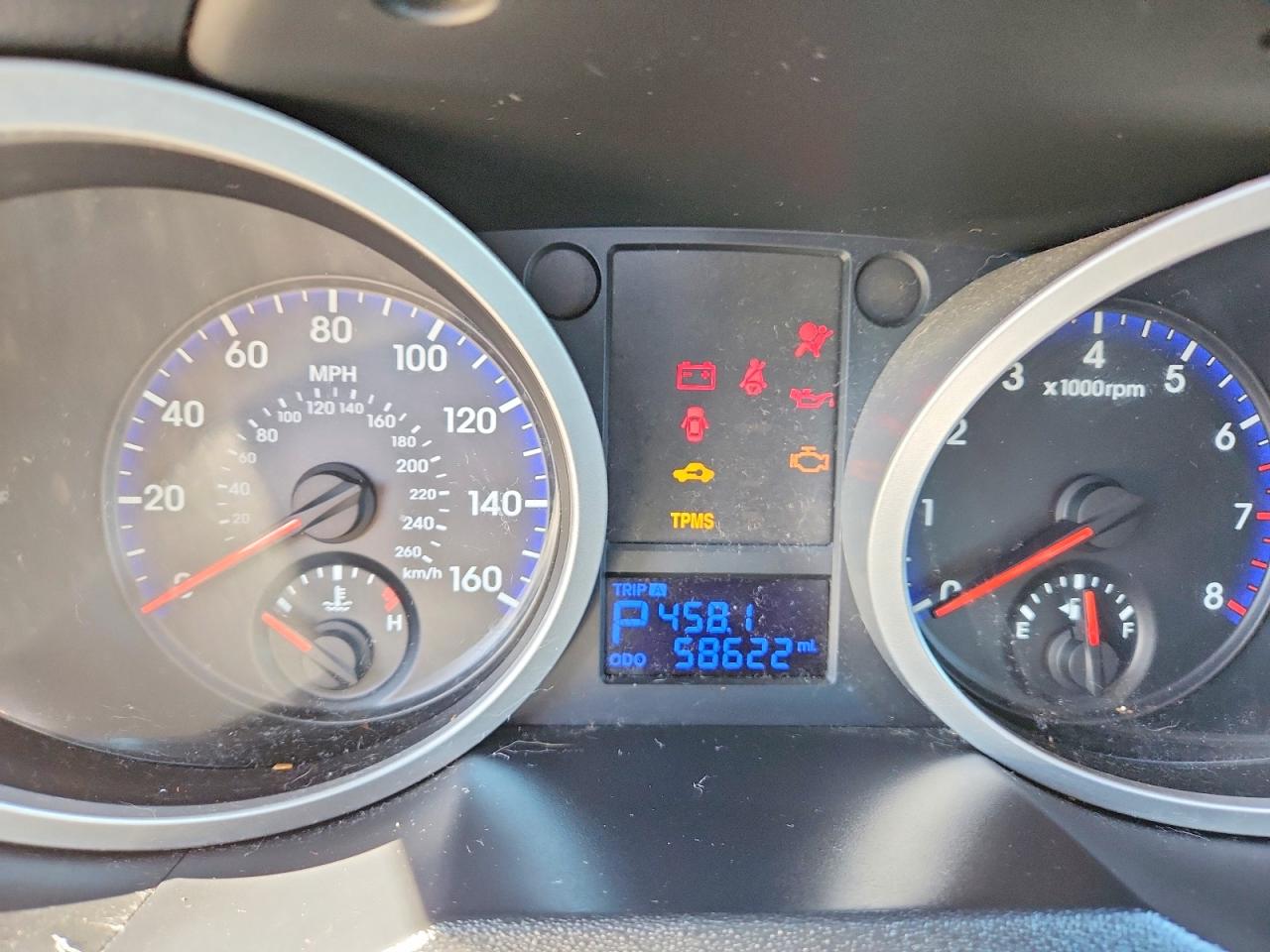 2010 Hyundai Genesis Coupe 2.0t Premium Silver vin: KMHHT6KD2AU010208