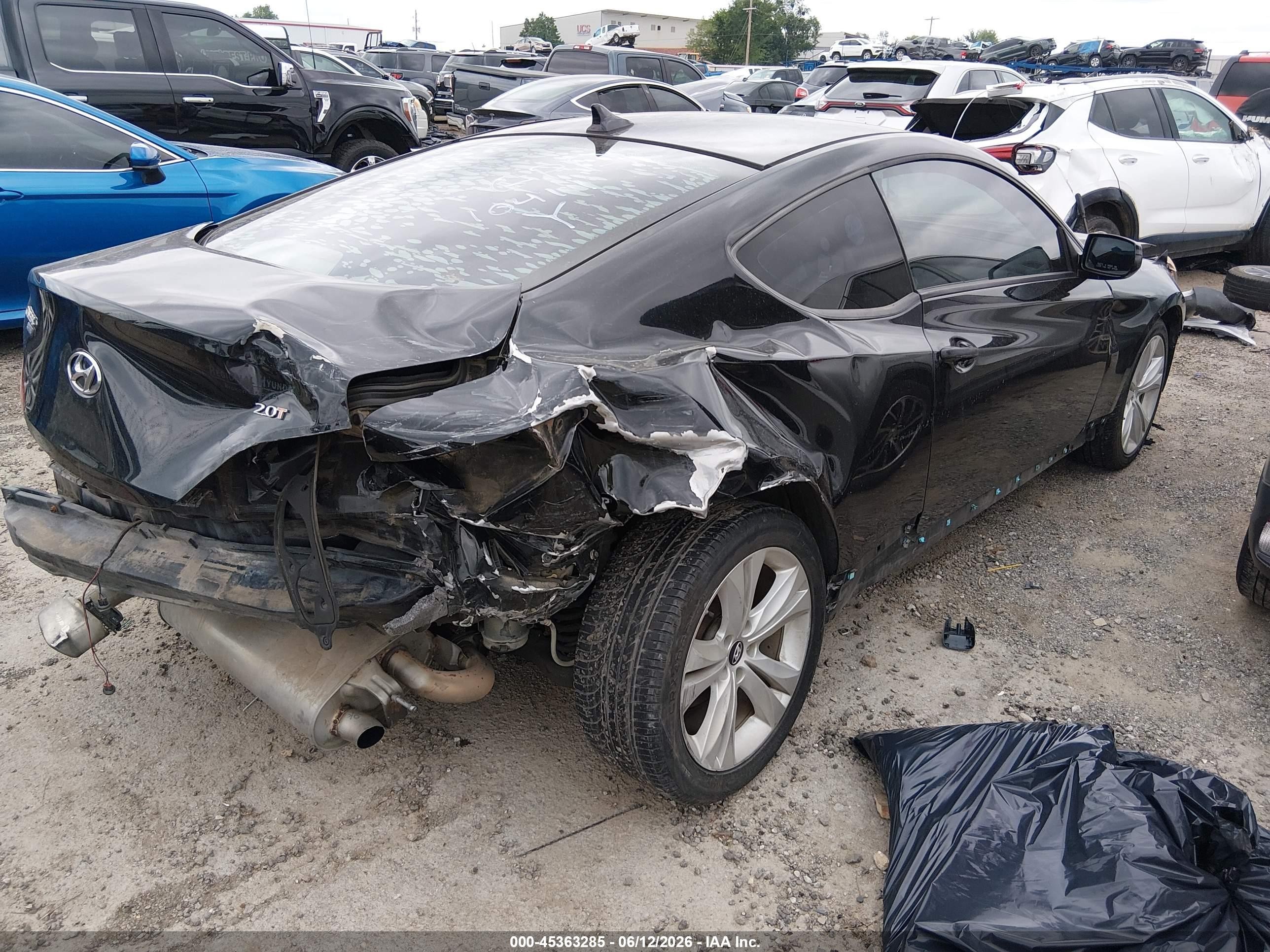 2010 Hyundai Genesis 2.0t Black vin: KMHHT6KD2AU035545