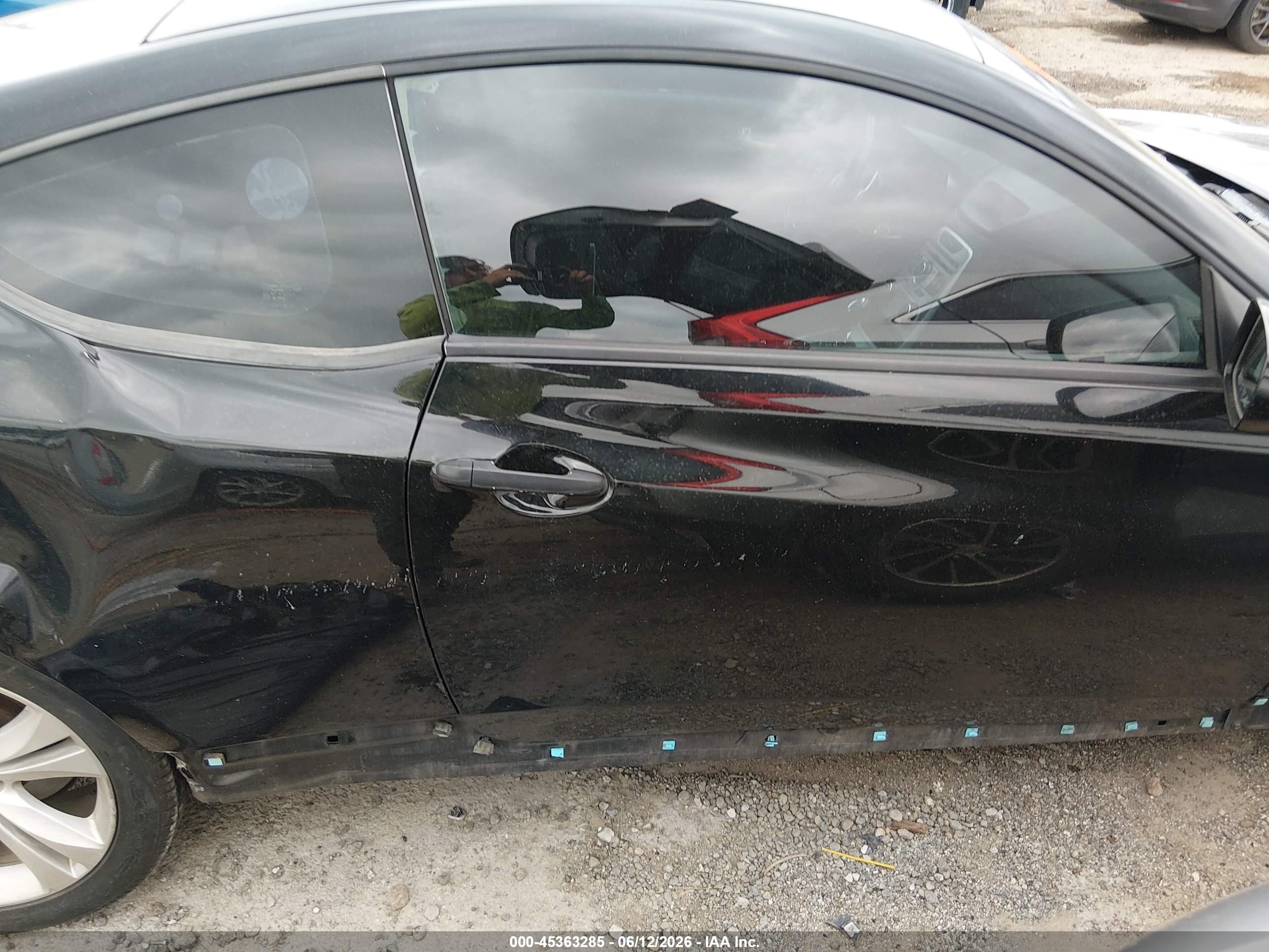 2010 Hyundai Genesis 2.0t Black vin: KMHHT6KD2AU035545