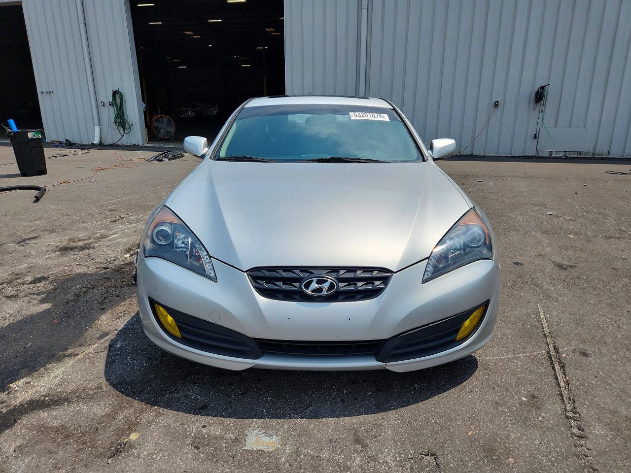 2011 Hyundai Genesis Coupe 2.0t Premium Silver vin: KMHHT6KD2BU045235