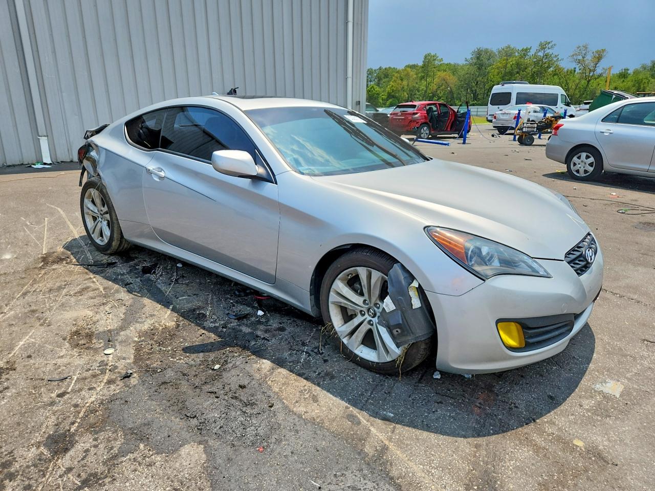 2011 Hyundai Genesis Coupe 2.0t Premium Silver vin: KMHHT6KD2BU045235