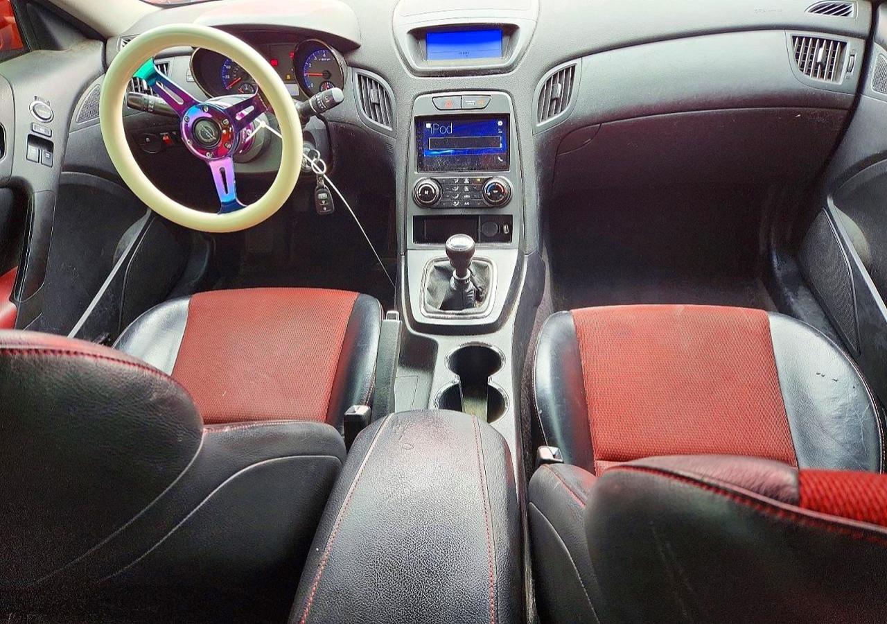 2011 Hyundai Genesis Coupe 2.0t Red vin: KMHHT6KD2BU062262