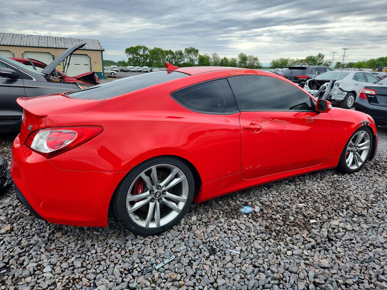 2011 Hyundai Genesis Coupe 2.0t Red vin: KMHHT6KD2BU062262