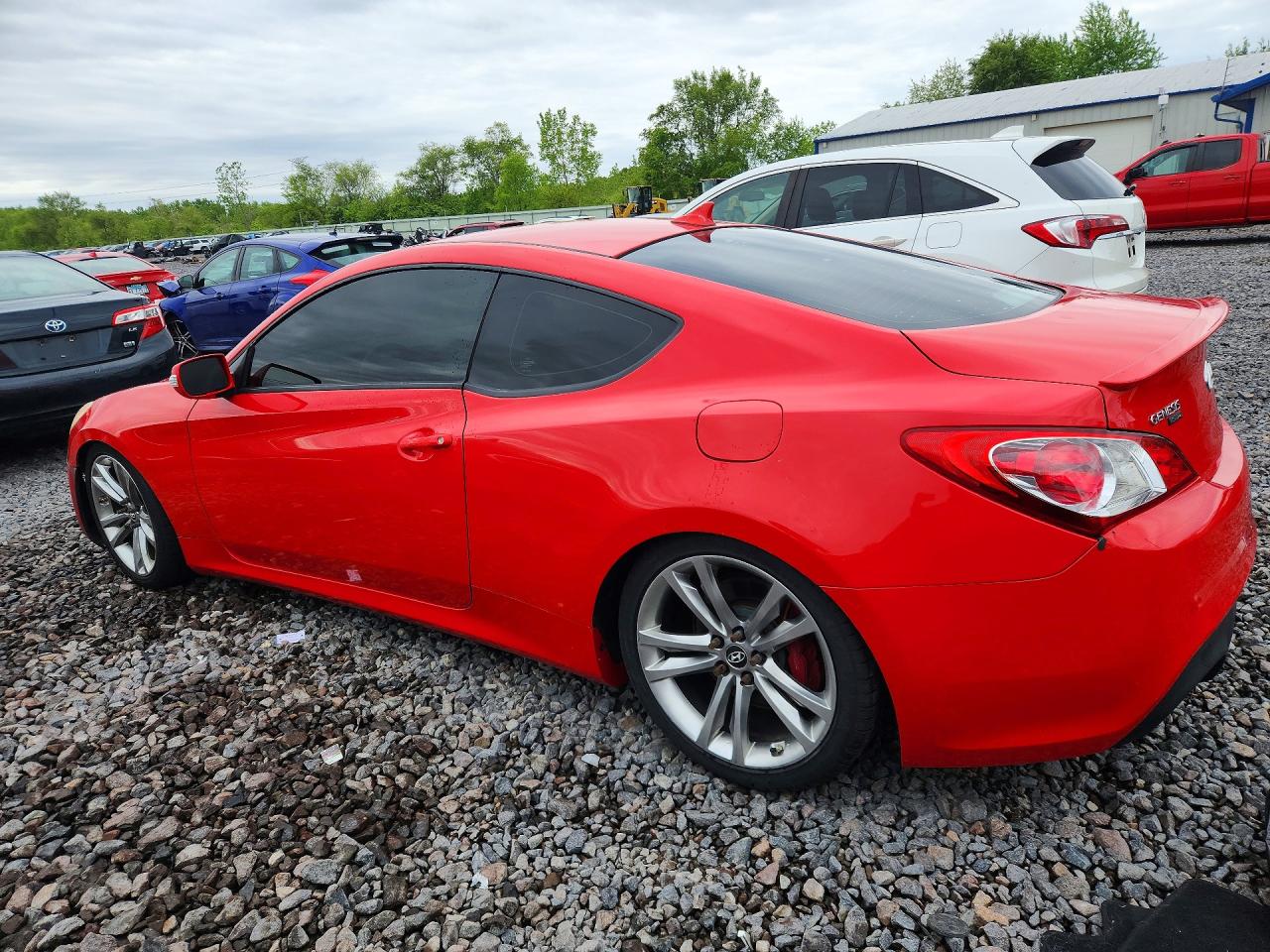 2011 Hyundai Genesis Coupe 2.0t Red vin: KMHHT6KD2BU062262