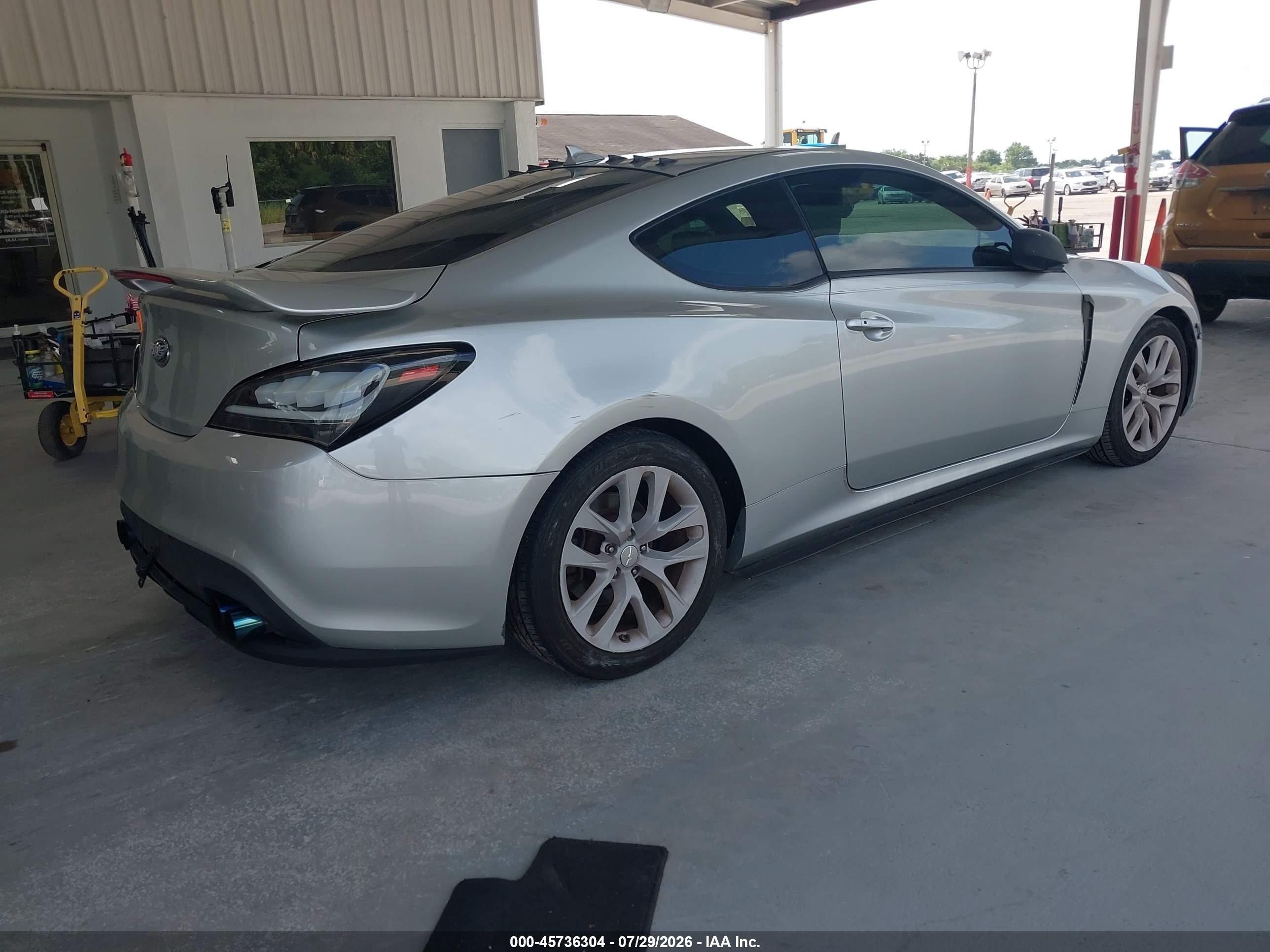 2013 Hyundai Genesis 2.0t Premium Silver vin: KMHHT6KD2DU086970
