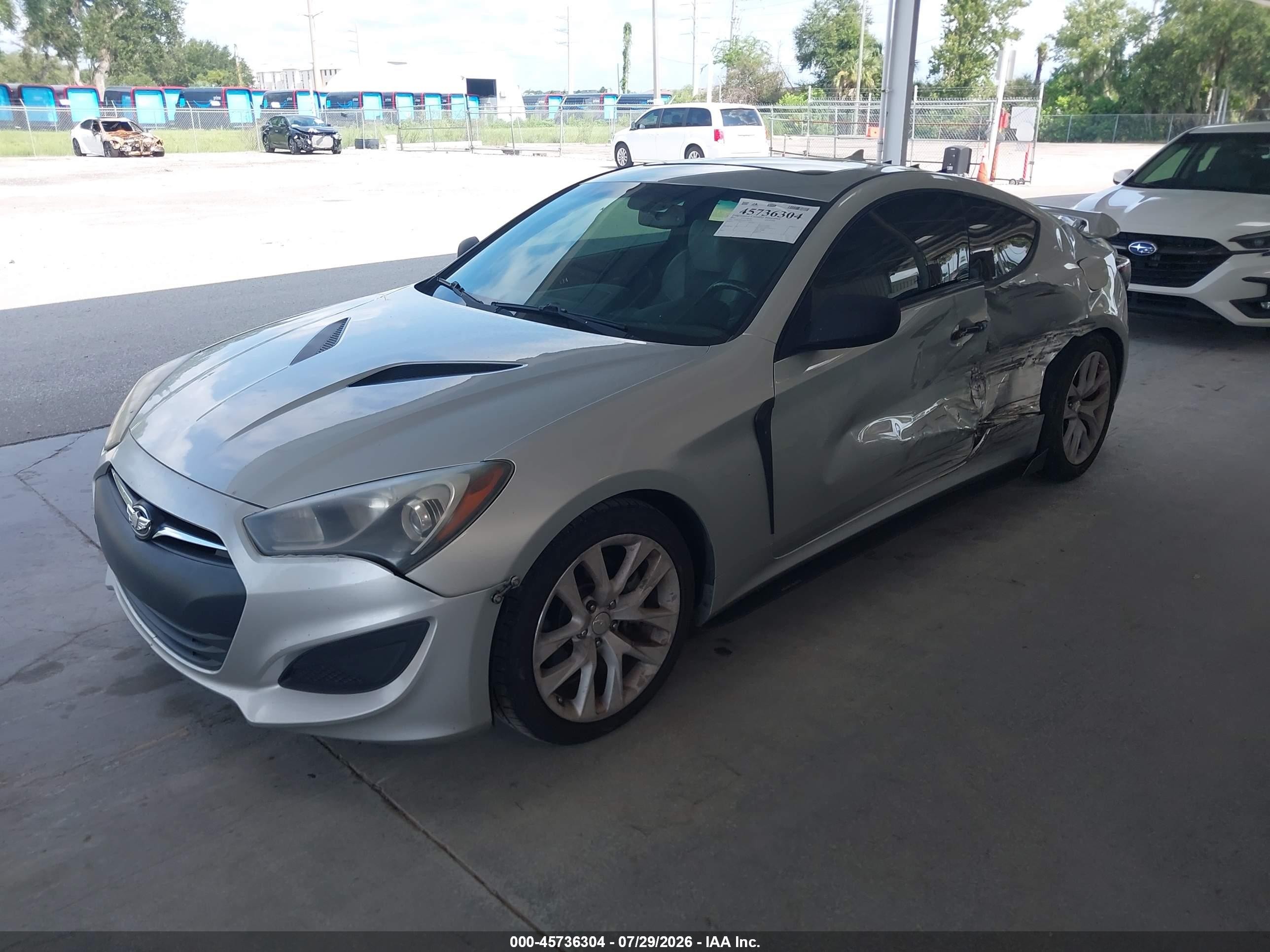 2013 Hyundai Genesis 2.0t Premium Silver vin: KMHHT6KD2DU086970