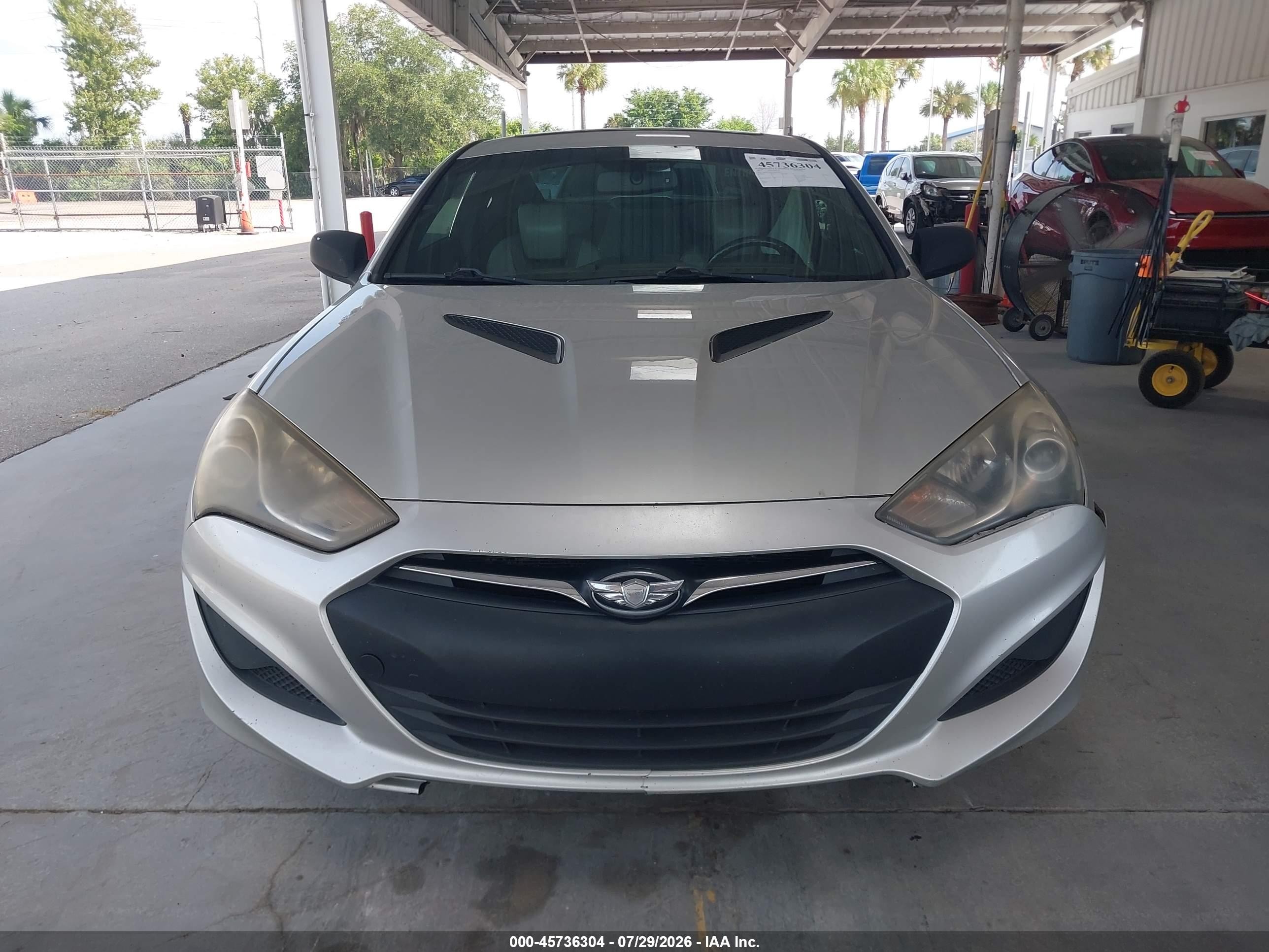 2013 Hyundai Genesis 2.0t Premium Silver vin: KMHHT6KD2DU086970