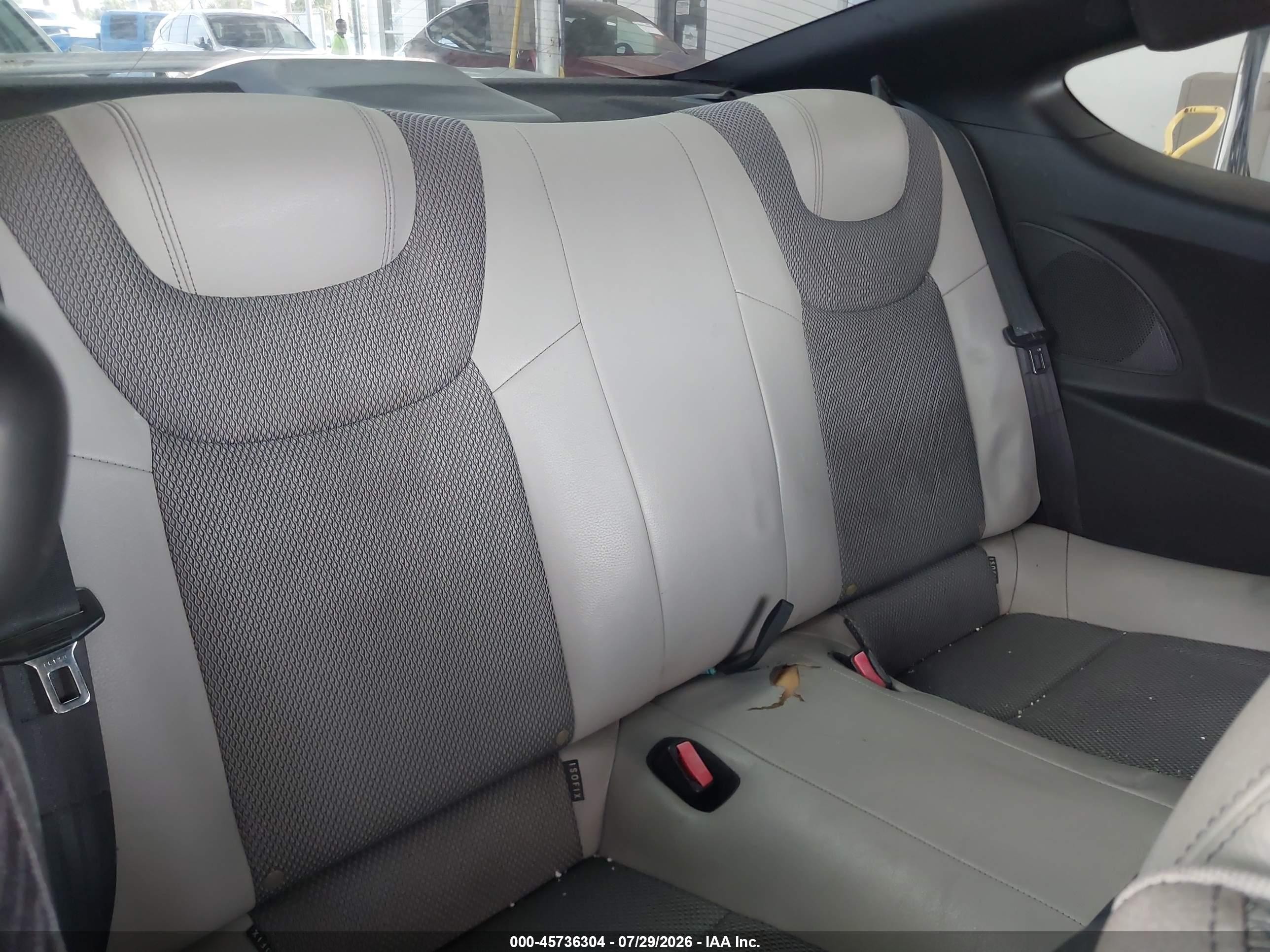 2013 Hyundai Genesis 2.0t Premium Silver vin: KMHHT6KD2DU086970