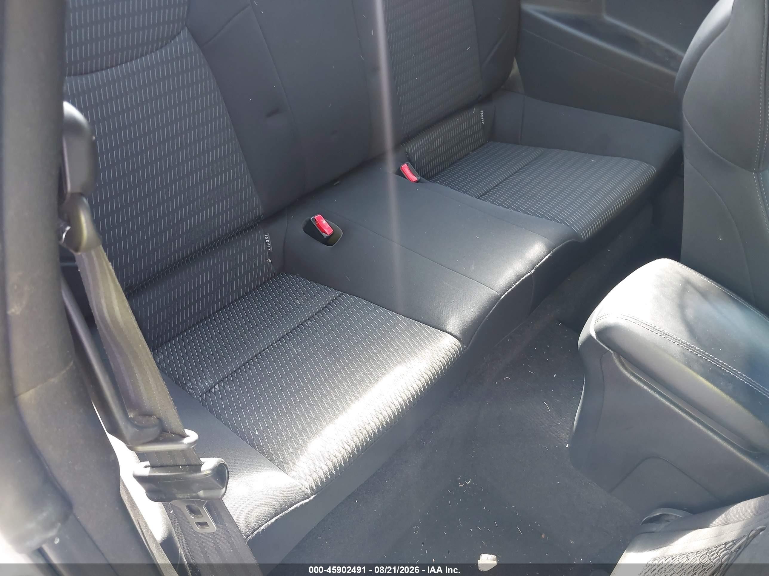 2013 Hyundai Genesis 2.0t Серебряный vin: KMHHT6KD2DU095524