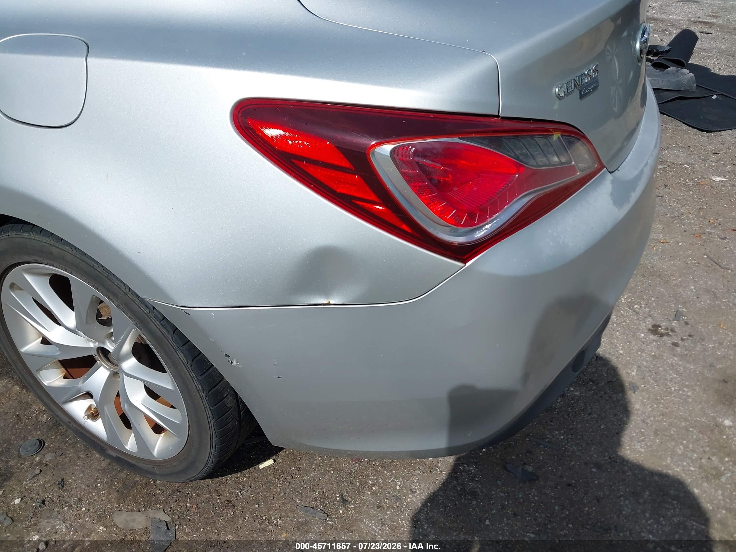 2013 Hyundai Genesis 2.0t Premium Серебряный vin: KMHHT6KD2DU107865