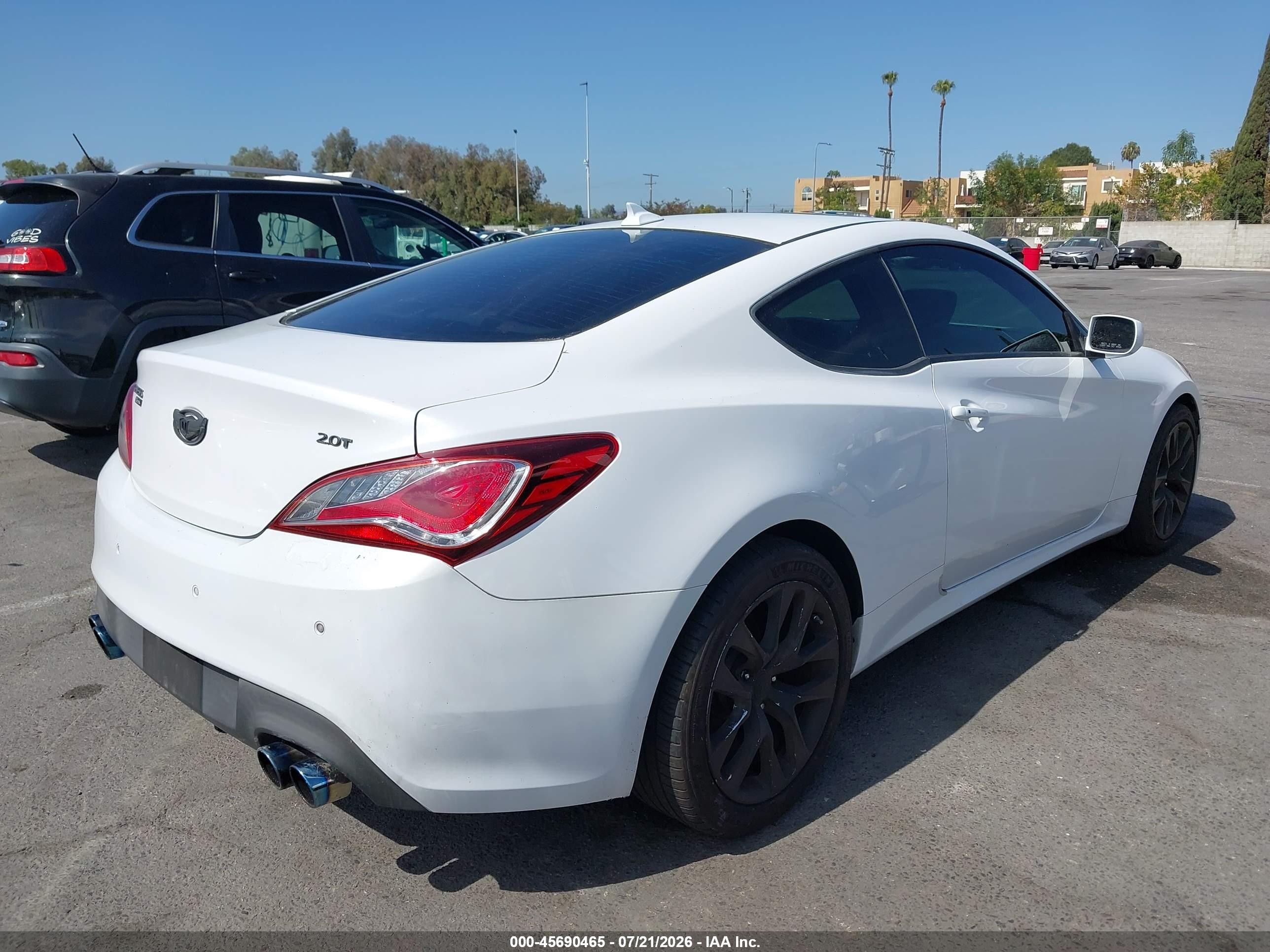 2014 Hyundai Genesis 2.0t Premium White vin: KMHHT6KD2EU118351