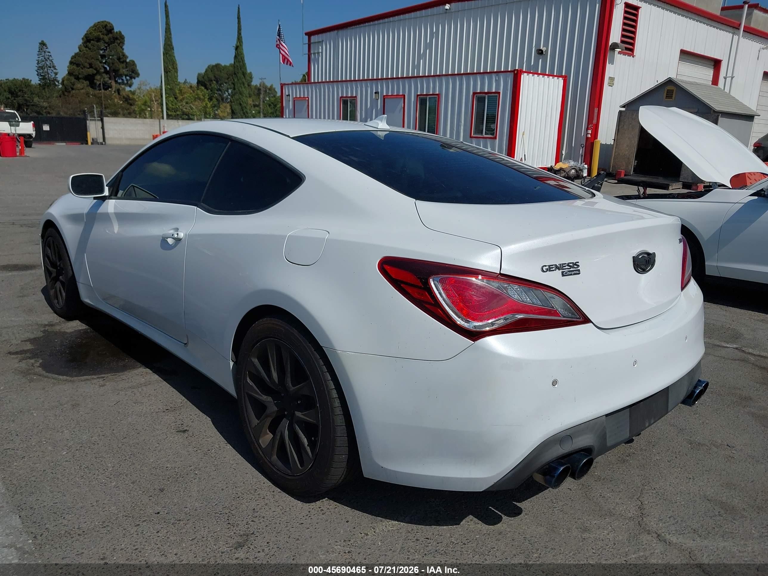 2014 Hyundai Genesis 2.0t Premium White vin: KMHHT6KD2EU118351