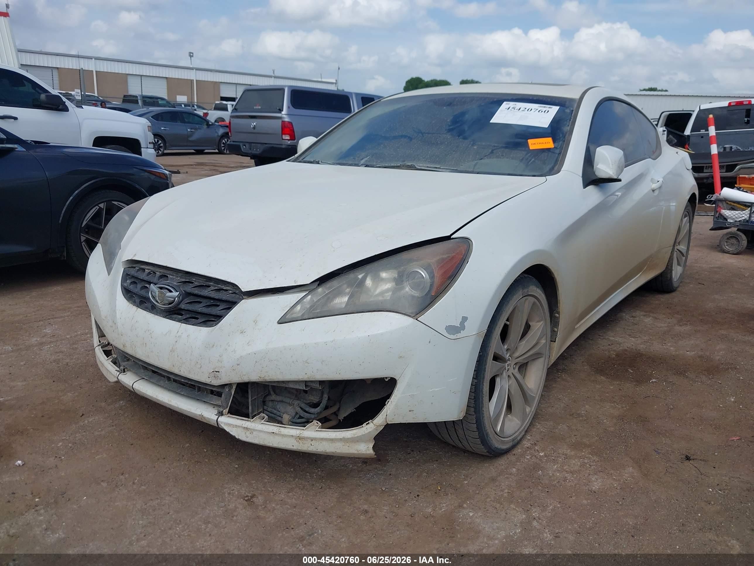 2010 Hyundai Genesis 2.0t Premium White vin: KMHHT6KD3AU018642