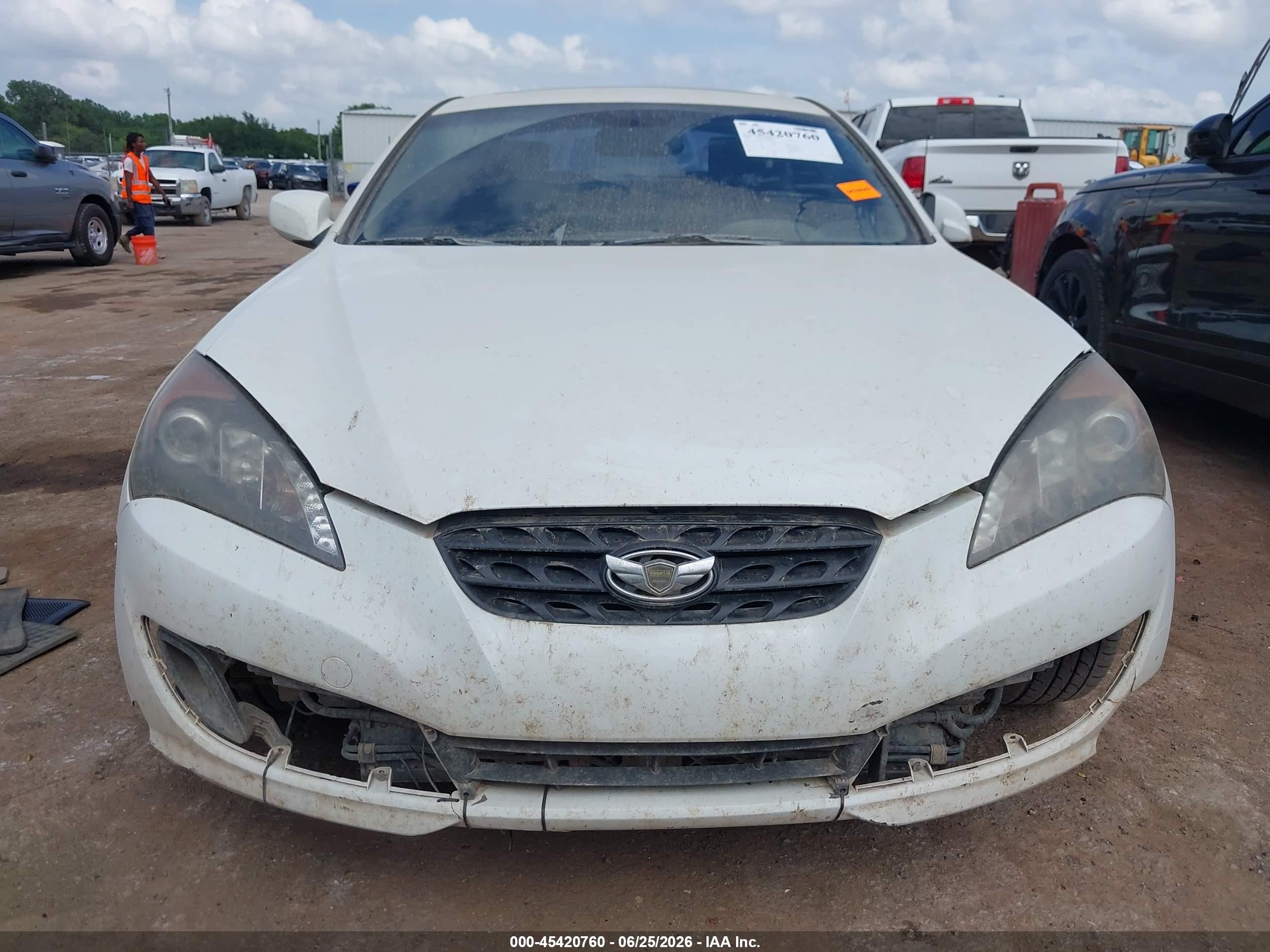 2010 Hyundai Genesis 2.0t Premium White vin: KMHHT6KD3AU018642