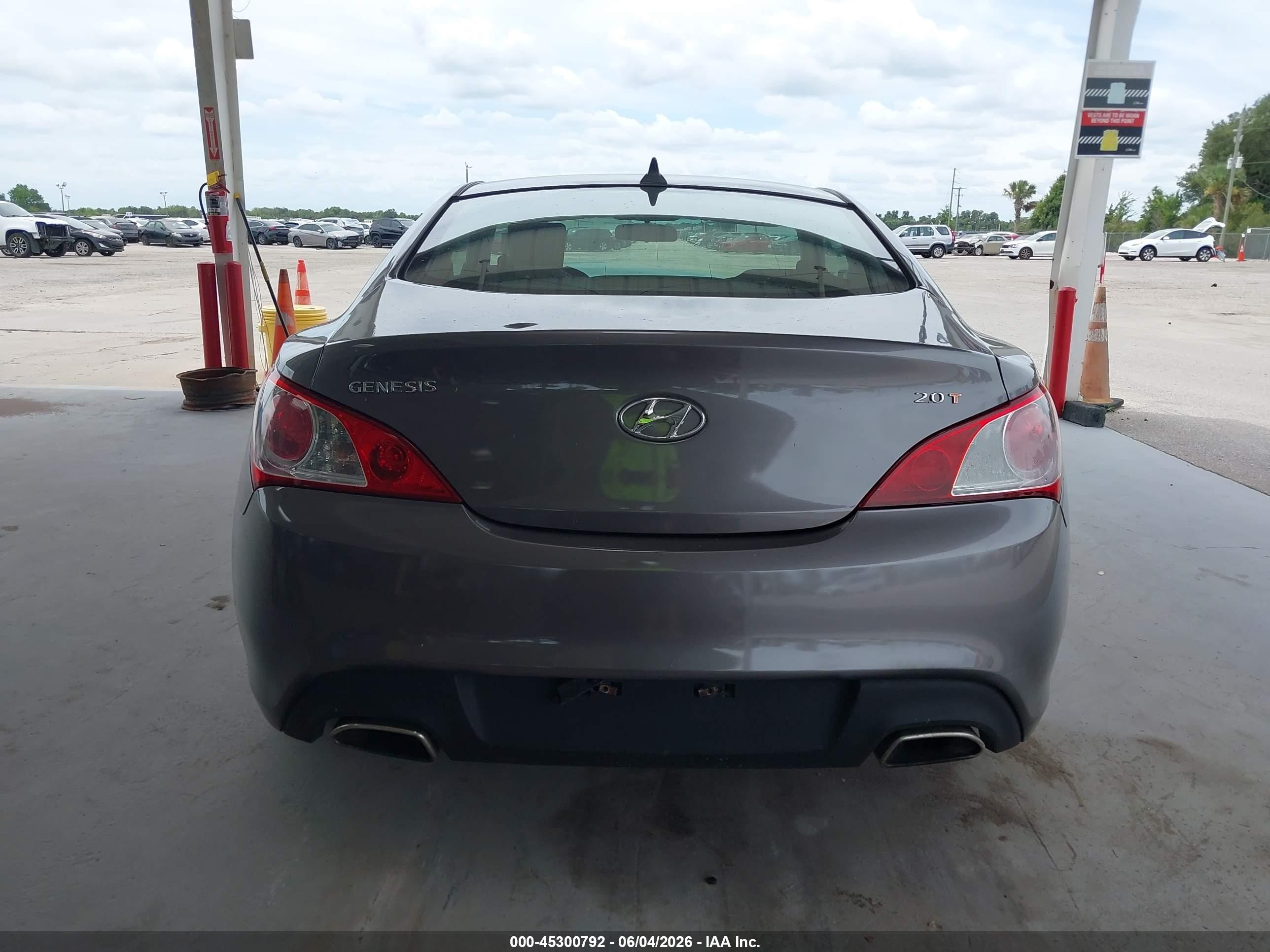 2012 Hyundai Genesis 2.0t Gray vin: KMHHT6KD3CU070579