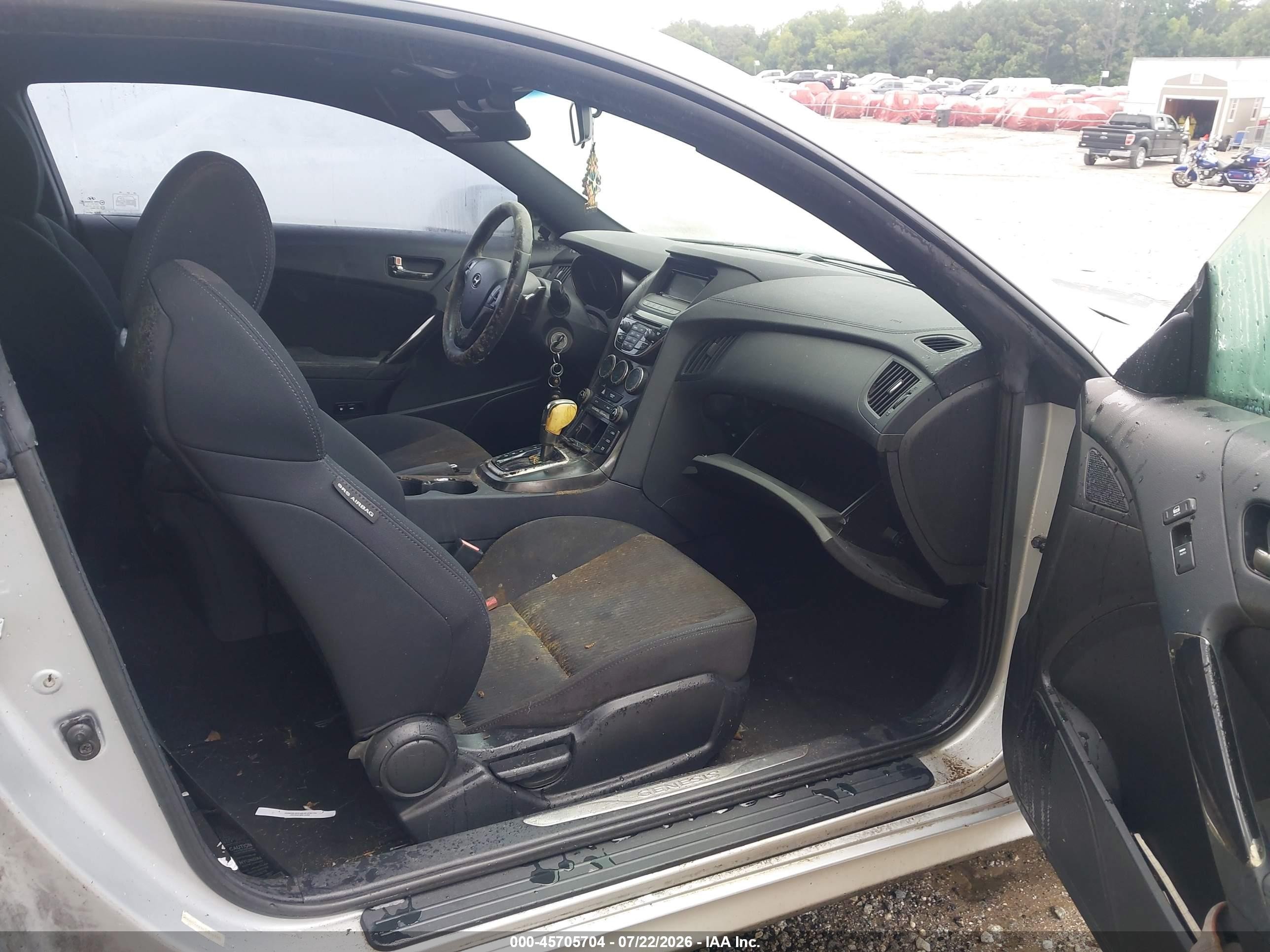 2013 Hyundai Genesis 2.0t Серебряный vin: KMHHT6KD3DU081857