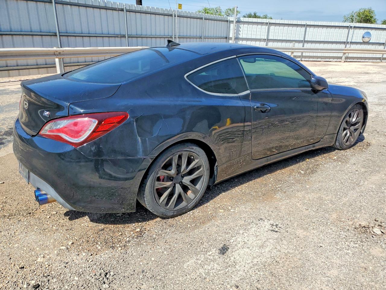 2014 Hyundai Genesis Coupe 2.0t Black vin: KMHHT6KD3EU121243