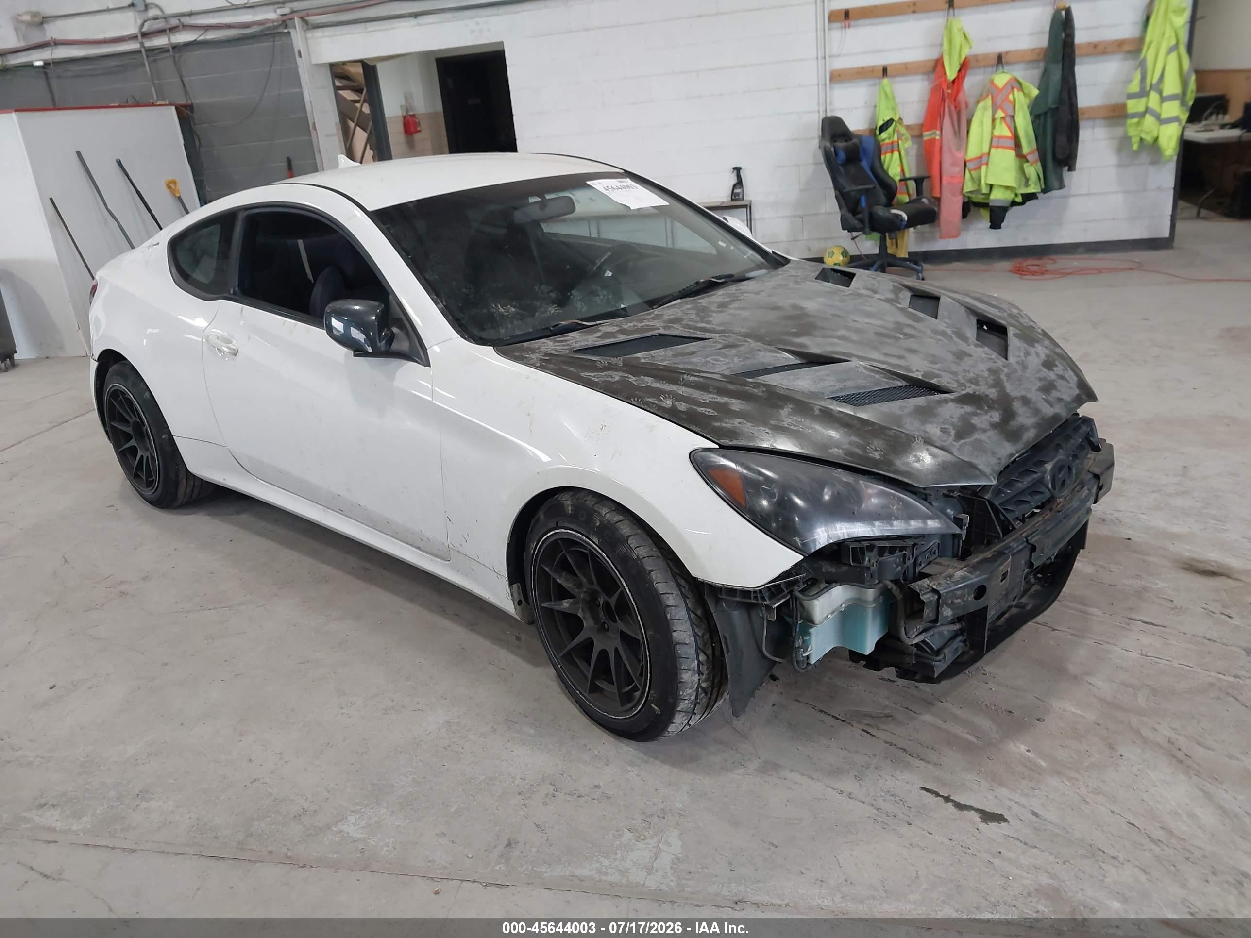 2010 Hyundai Genesis 2.0t White vin: KMHHT6KD4AU008248