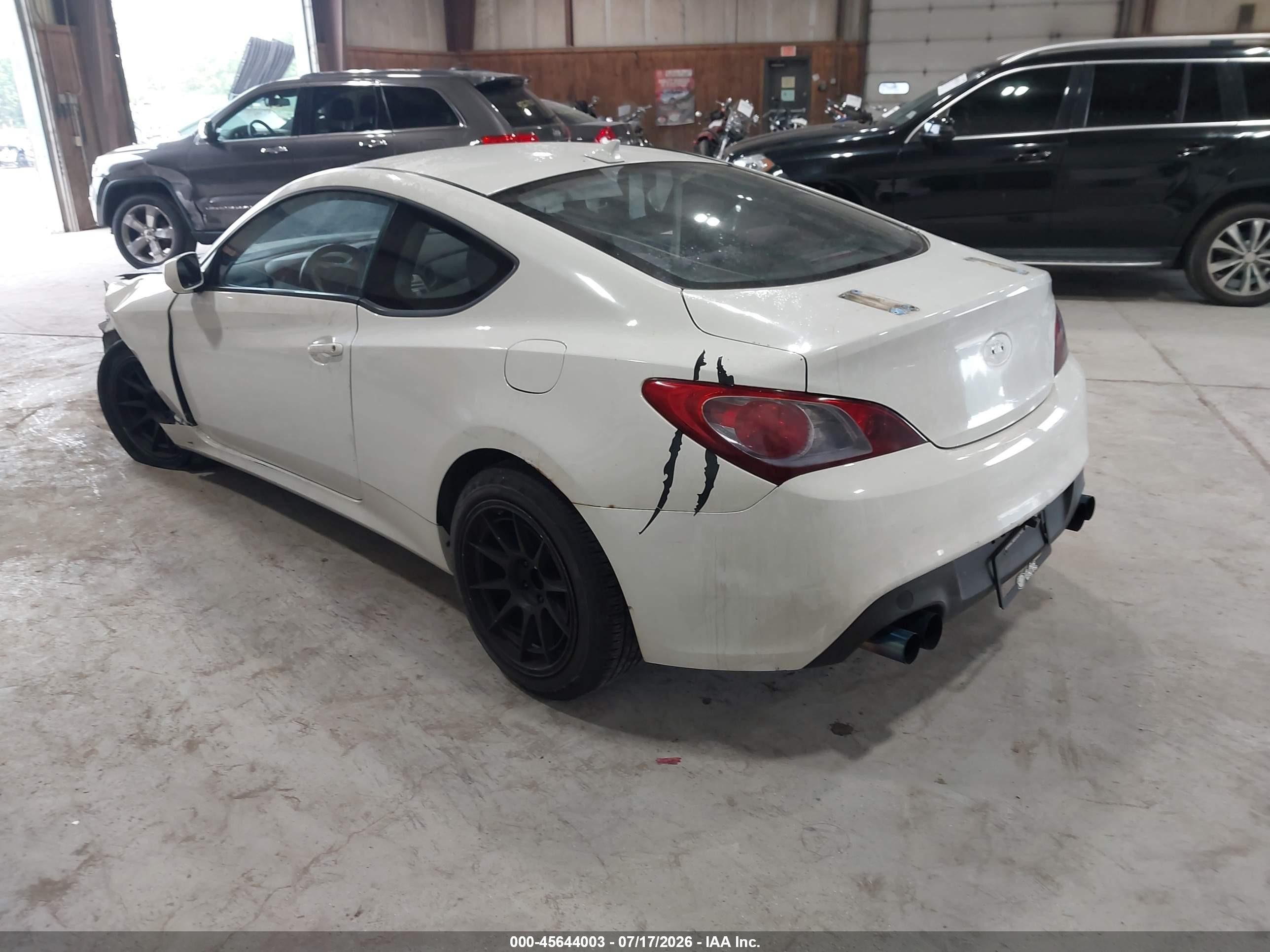 2010 Hyundai Genesis 2.0t White vin: KMHHT6KD4AU008248