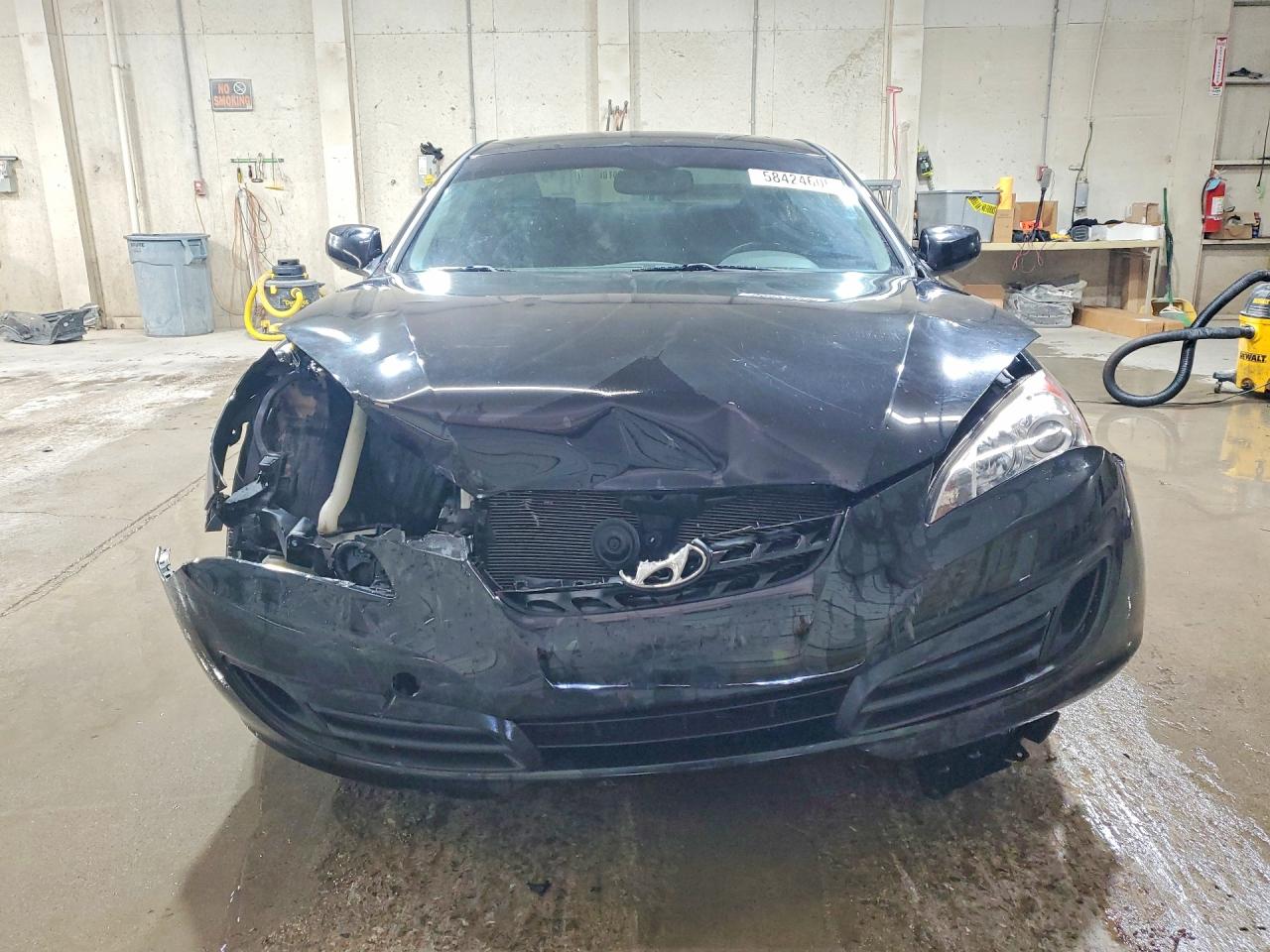 2010 Hyundai Genesis Coupe 2.0t Black vin: KMHHT6KD4AU033974