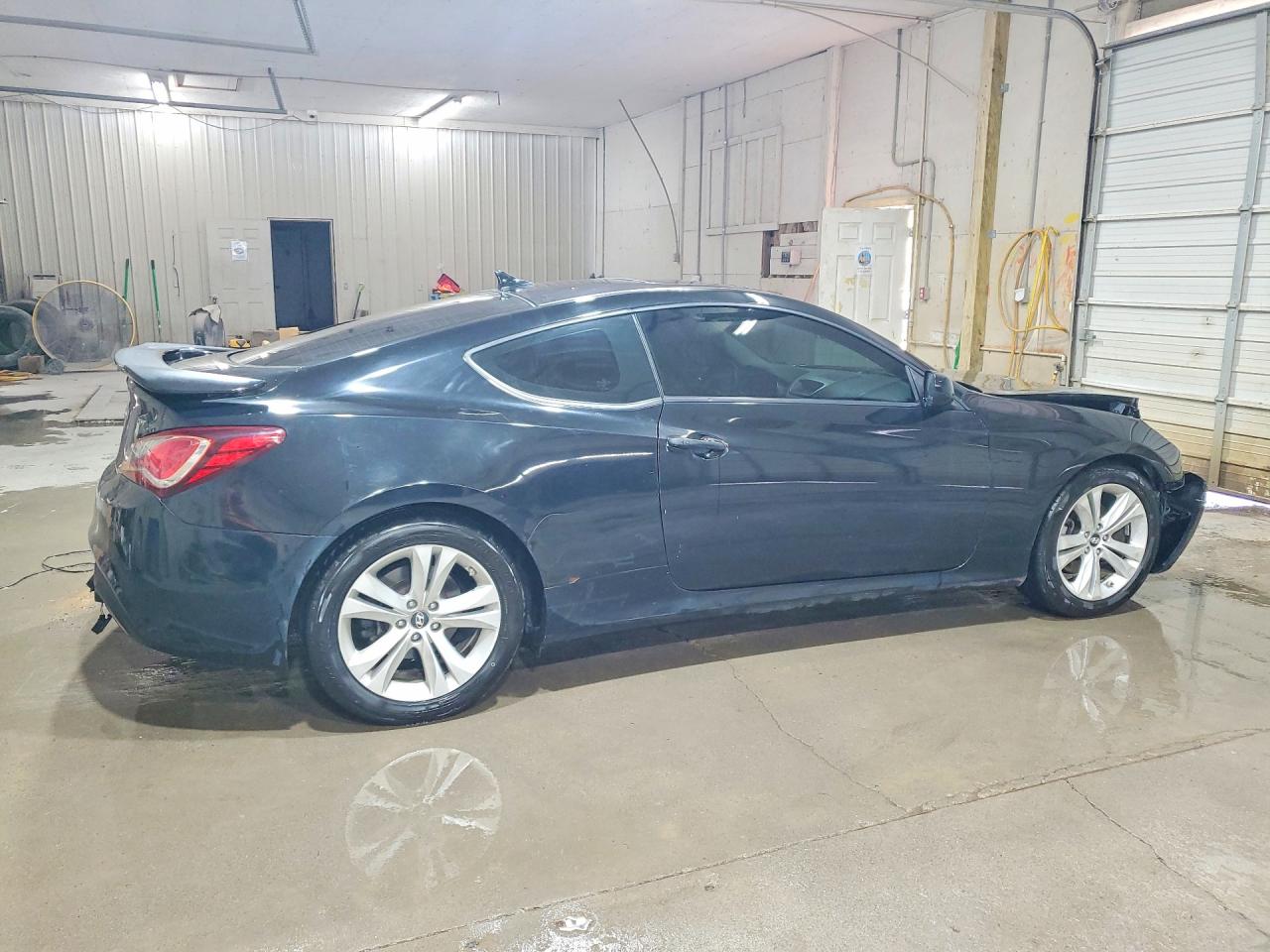 2010 Hyundai Genesis Coupe 2.0t Black vin: KMHHT6KD4AU033974