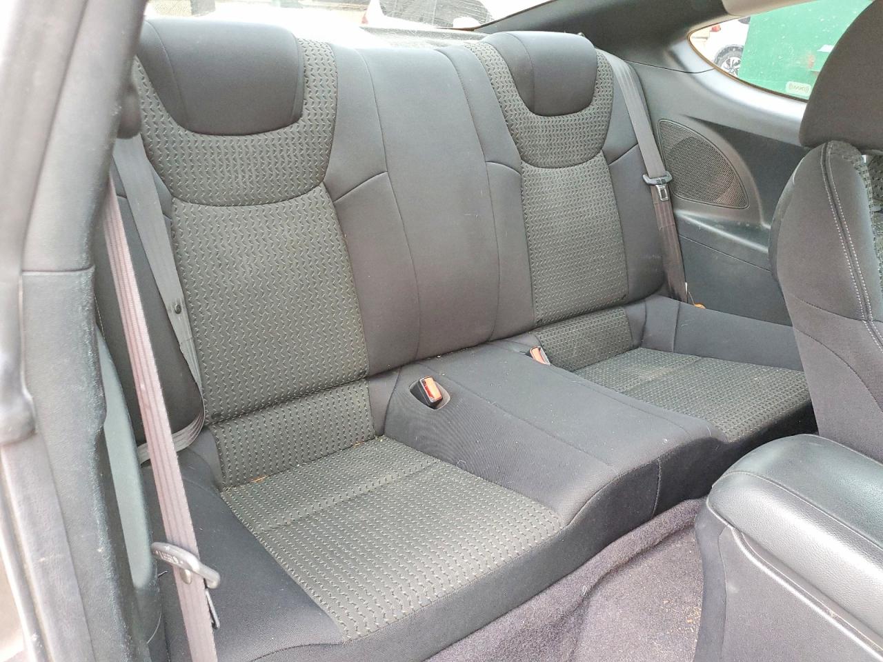 2010 Hyundai Genesis Coupe 2.0t Premium Gray vin: KMHHT6KD4AU037877