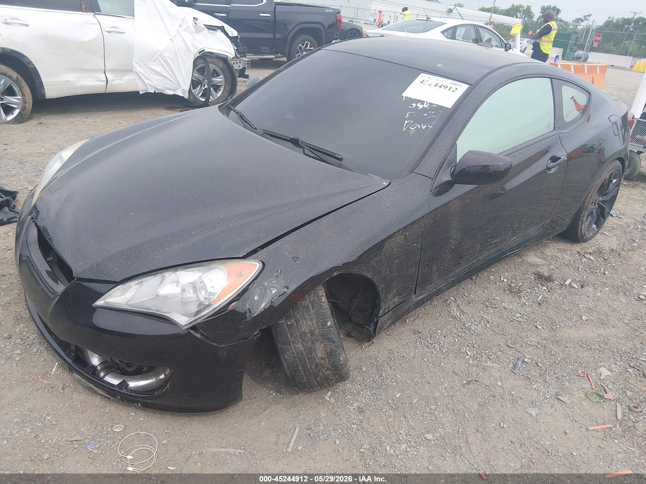 2011 Hyundai Genesis 2.0t R-spec Черный vin: KMHHT6KD4BU054261