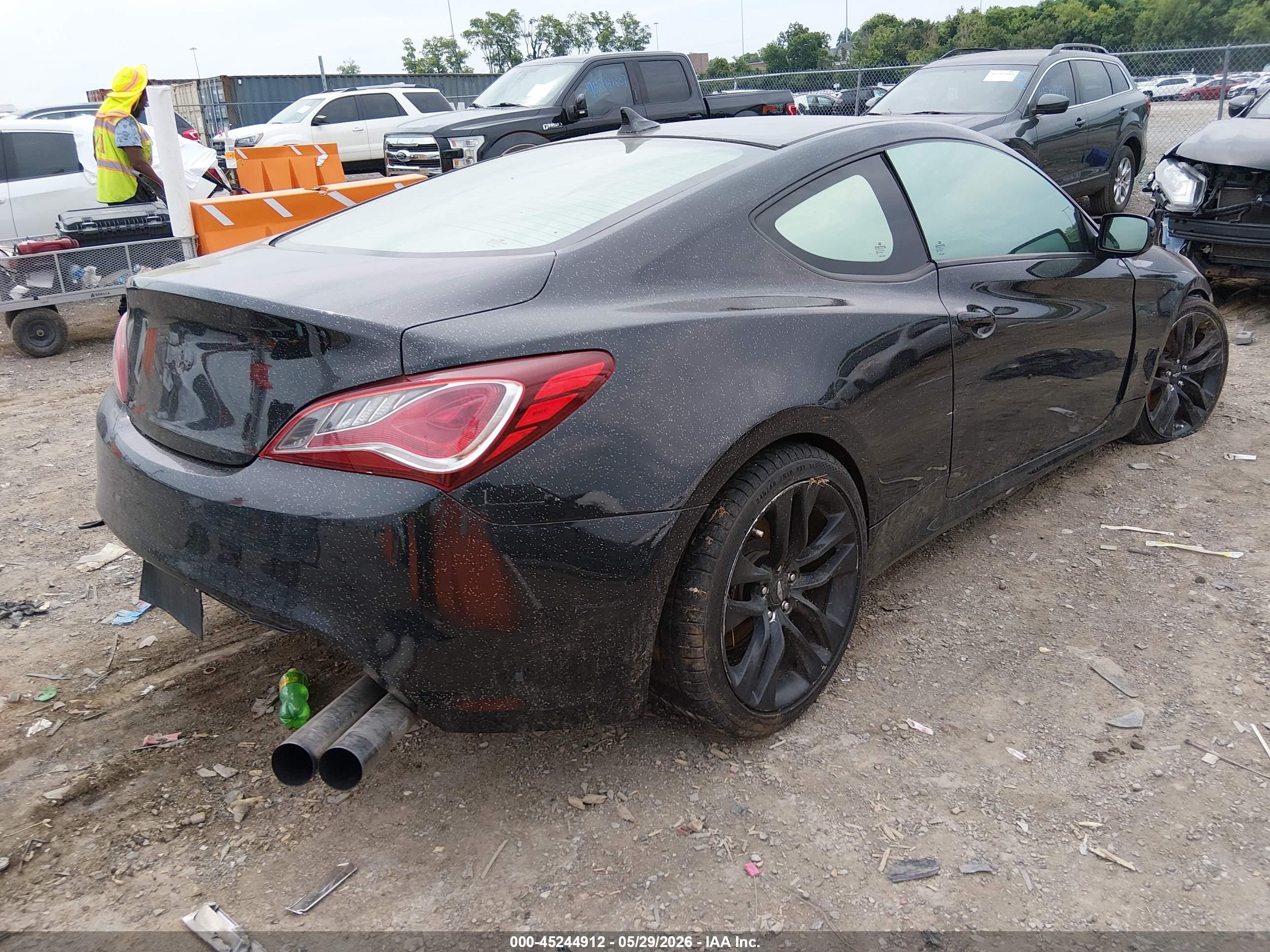 2011 Hyundai Genesis 2.0t R-spec Черный vin: KMHHT6KD4BU054261