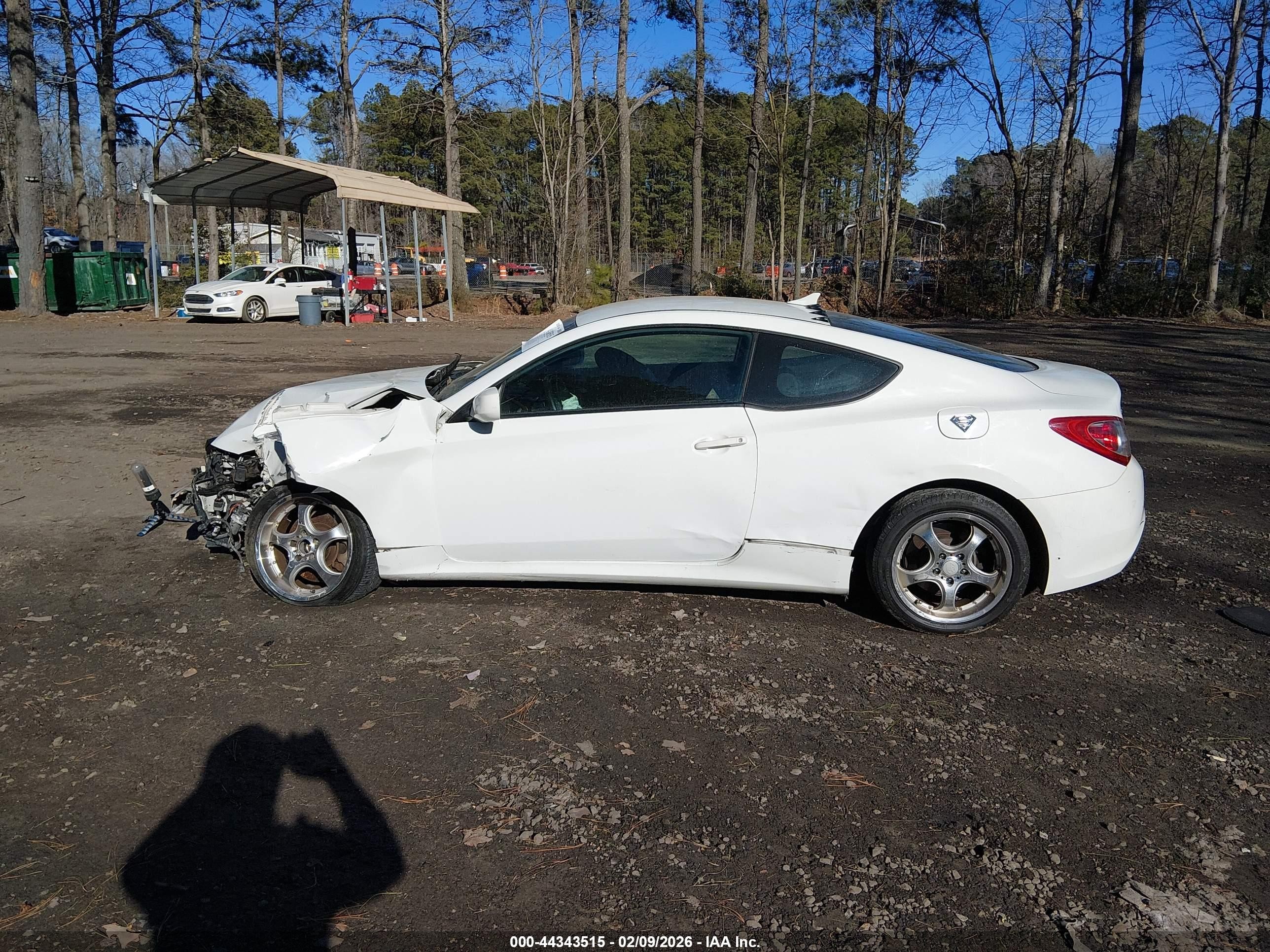 2012 Hyundai Genesis 2.0t White vin: KMHHT6KD4CU074396