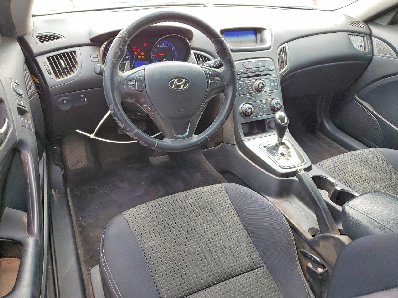 2012 Hyundai Genesis Coupe 2.0t Red vin: KMHHT6KD4CU076990