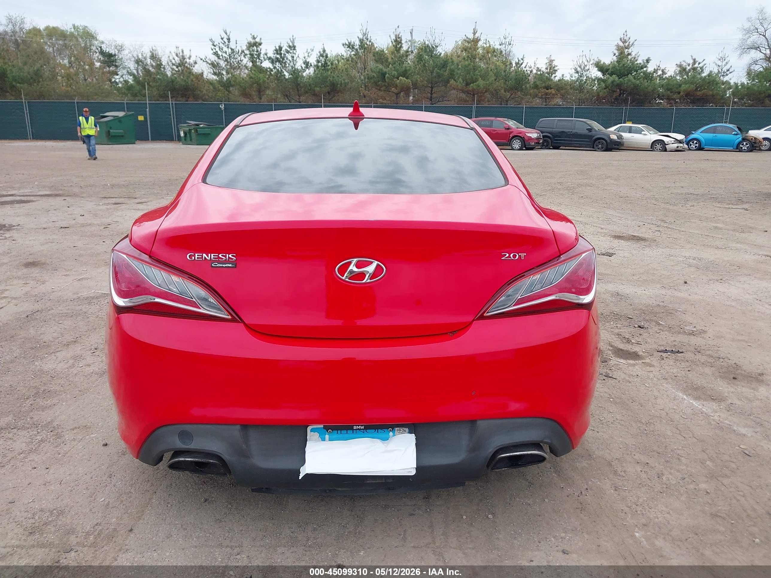 2013 Hyundai Genesis 2.0t Red vin: KMHHT6KD4DU091975