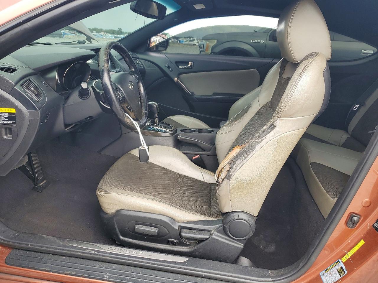 2013 Hyundai Genesis Coupe 2.0t Premium Orange vin: KMHHT6KD4DU094567