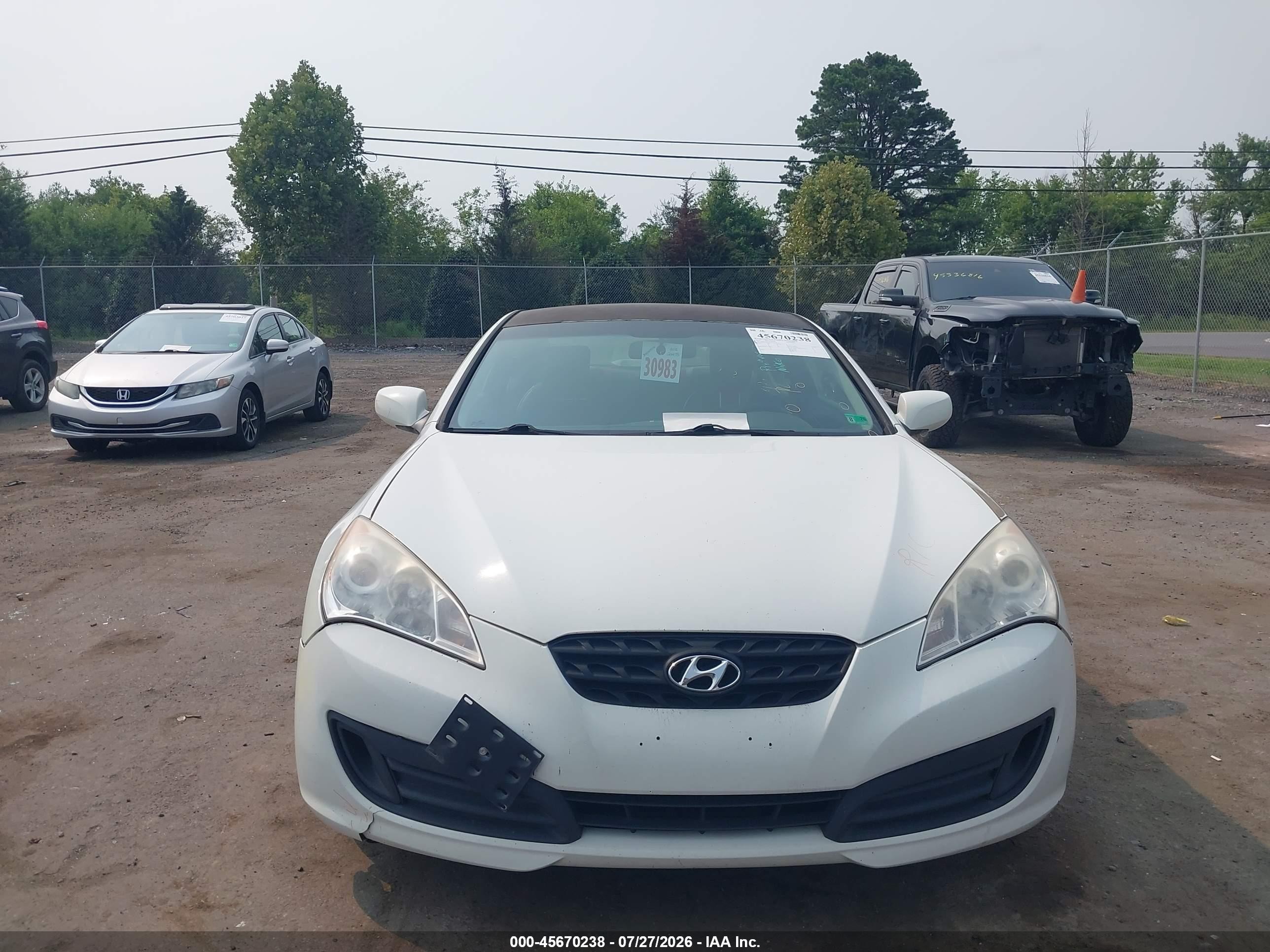 2012 Hyundai Genesis 2.0t R-spec Silver vin: KMHHT6KD5CU074214