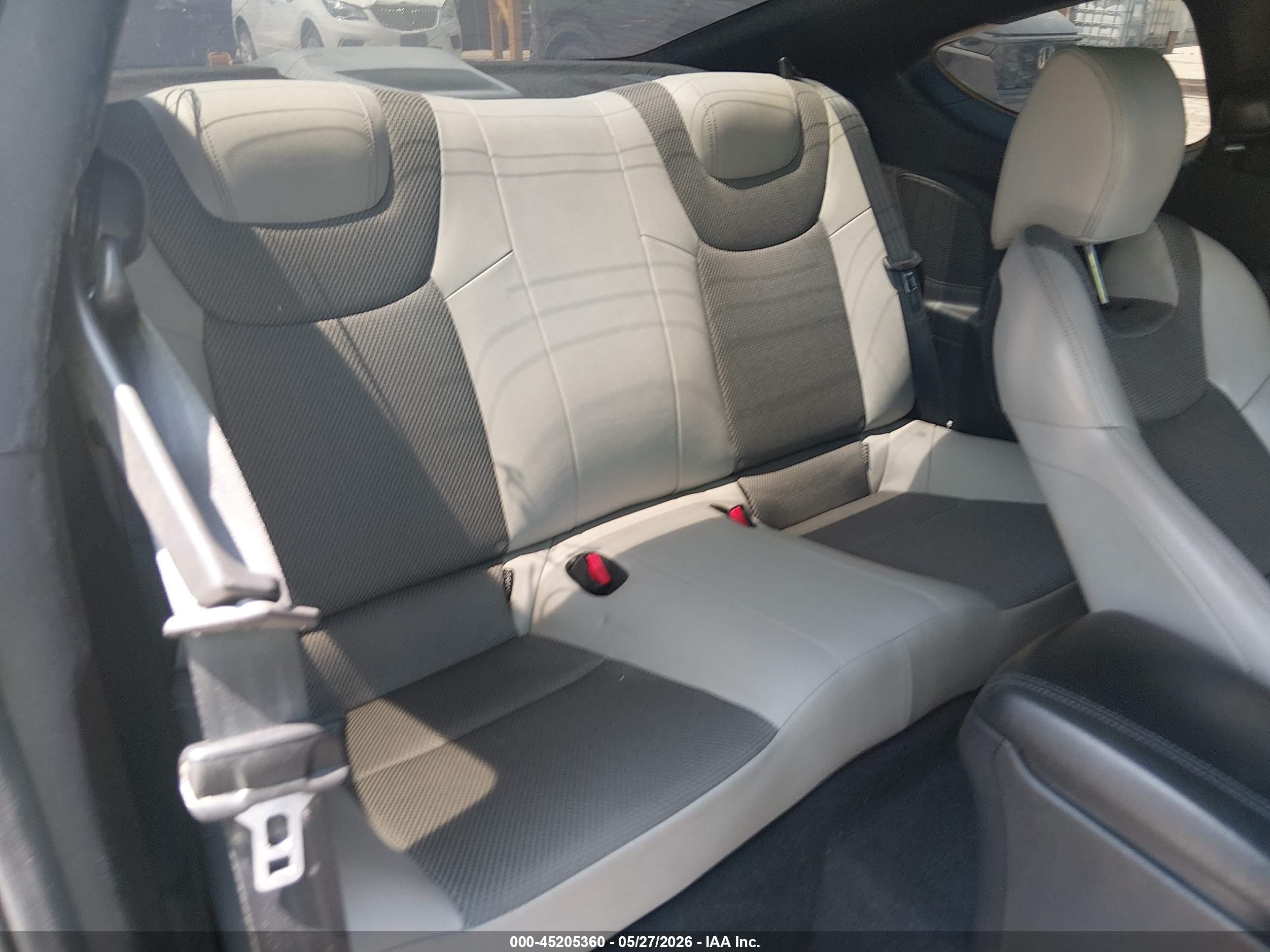 2013 Hyundai Genesis   Black vin: KMHHT6KD5DU079821