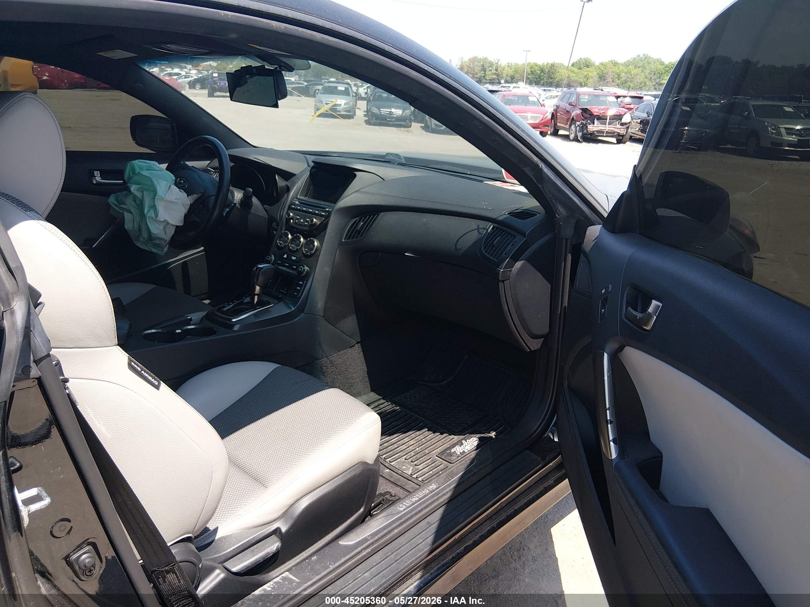 2013 Hyundai Genesis   Black vin: KMHHT6KD5DU079821