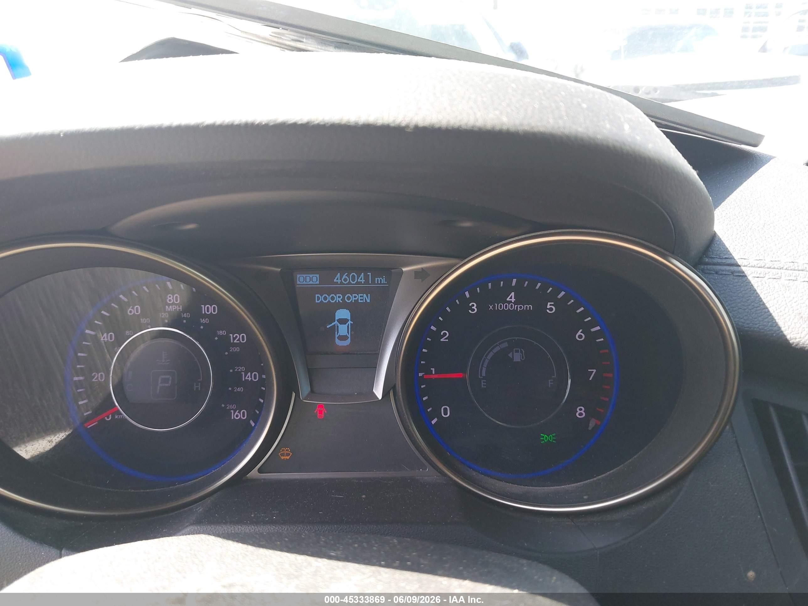2014 Hyundai Genesis 2.0t Silver vin: KMHHT6KD5EU115539