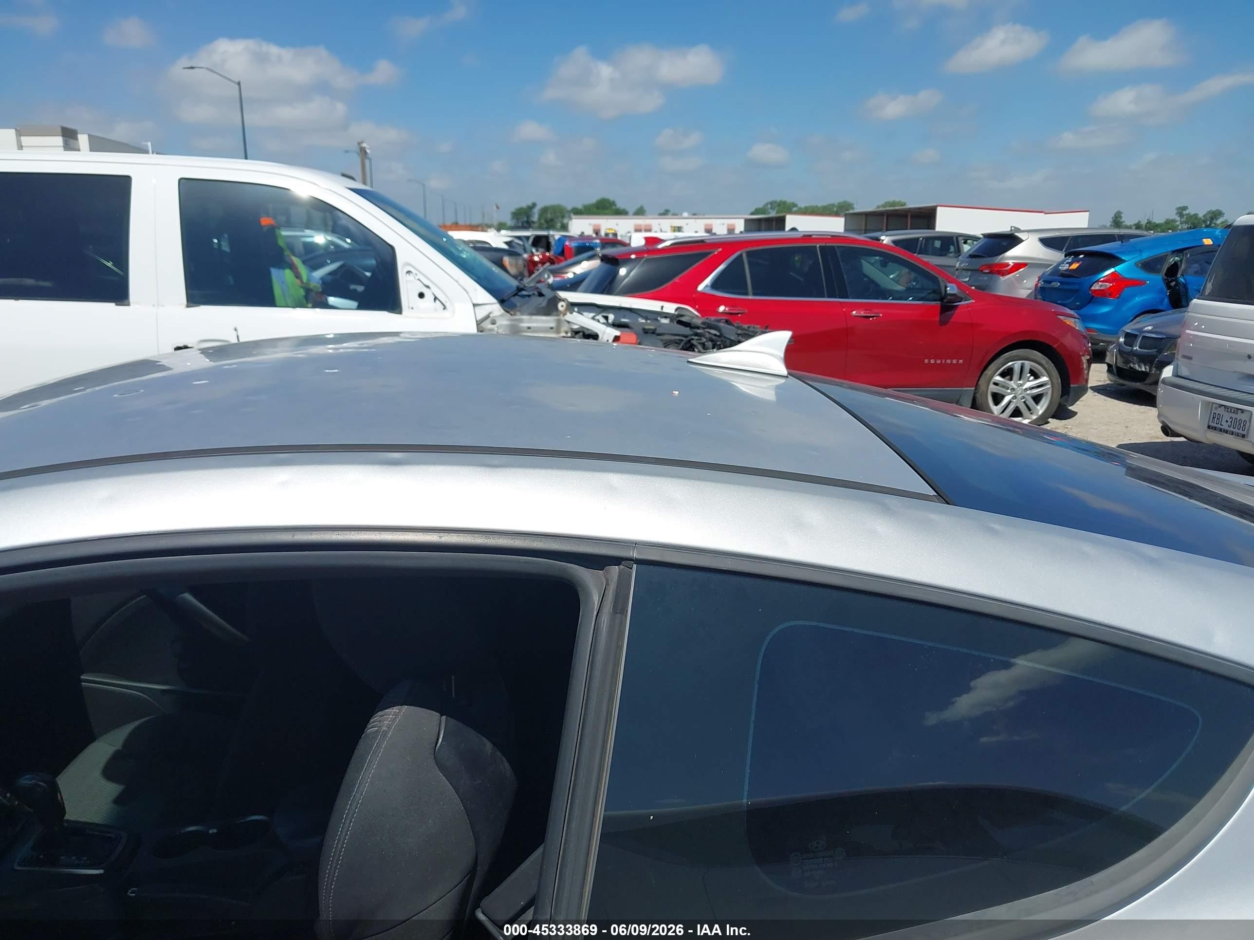 2014 Hyundai Genesis 2.0t Silver vin: KMHHT6KD5EU115539