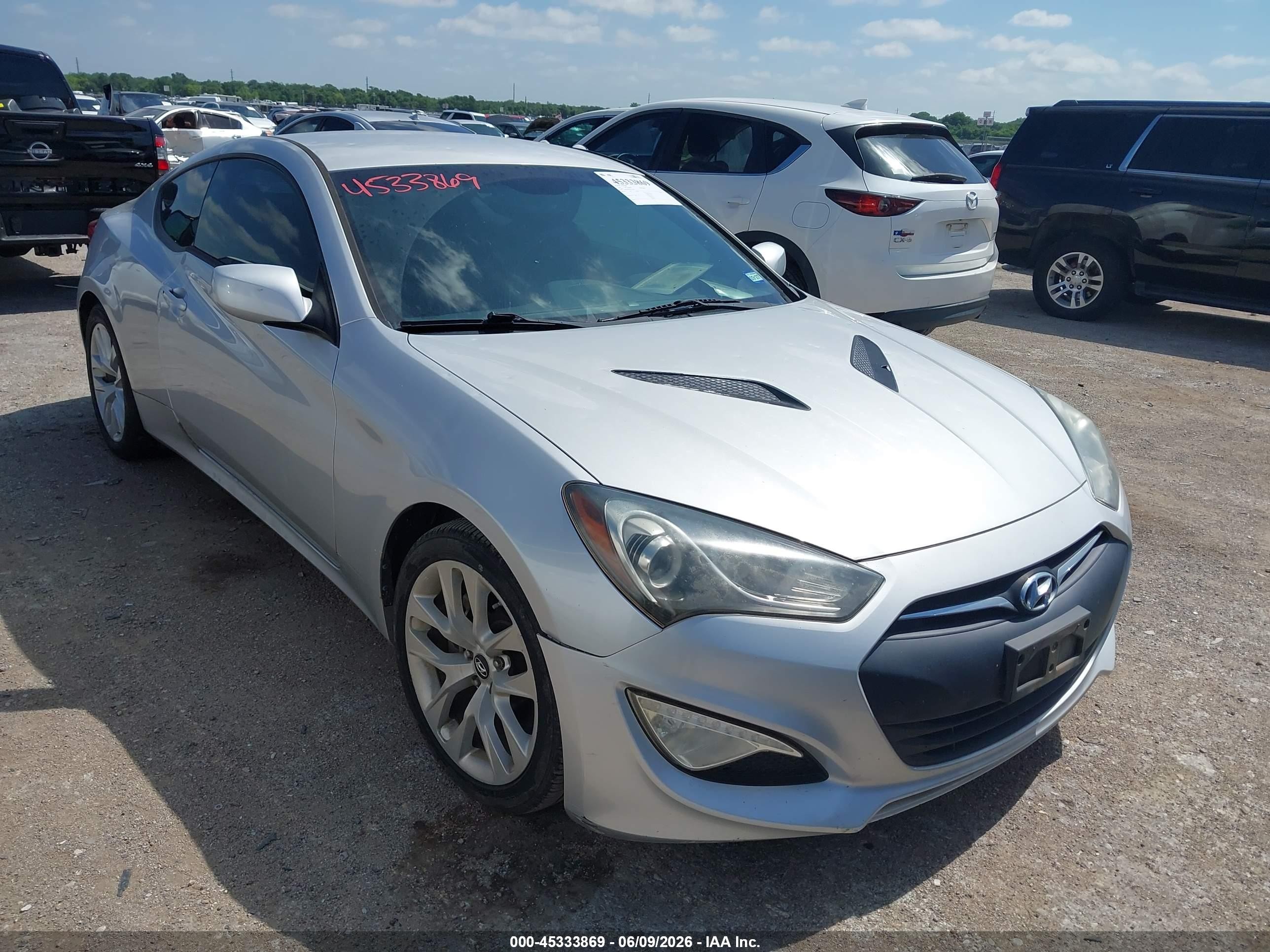 2014 Hyundai Genesis 2.0t Silver vin: KMHHT6KD5EU115539
