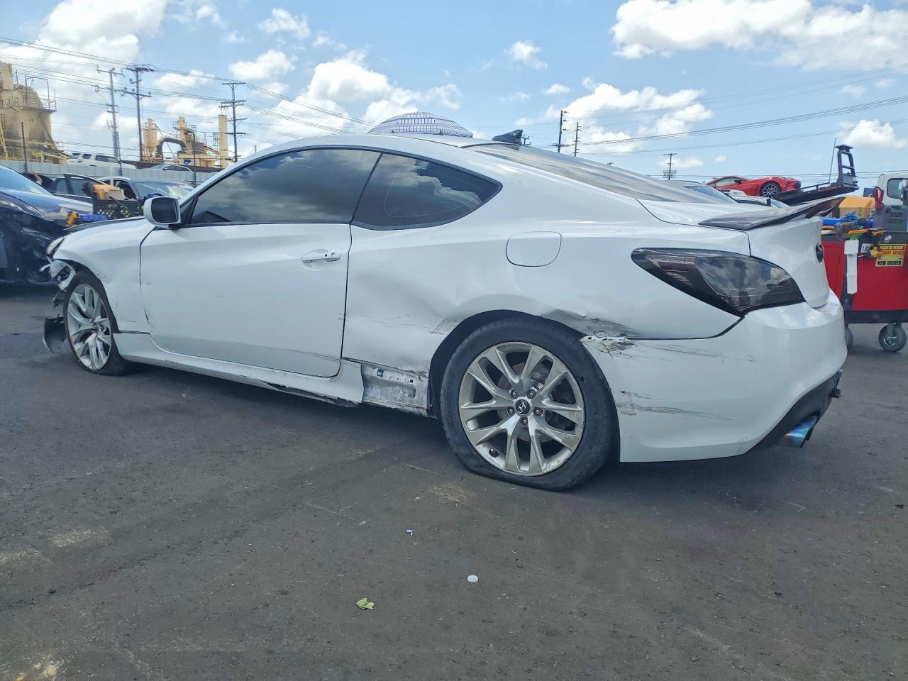 2014 Hyundai Genesis Coupe 2.0t White vin: KMHHT6KD5EU118926