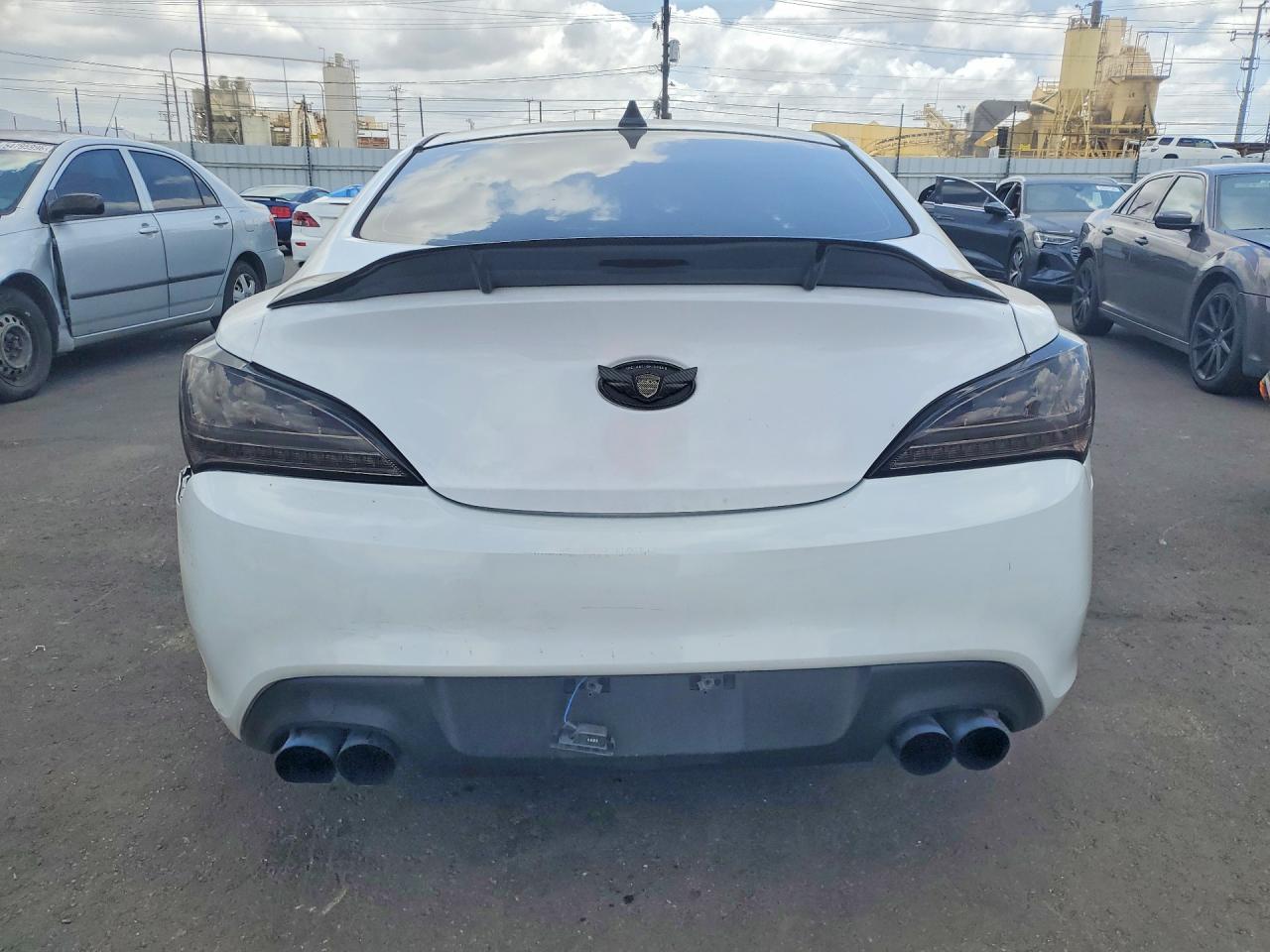 2014 Hyundai Genesis Coupe 2.0t White vin: KMHHT6KD5EU118926