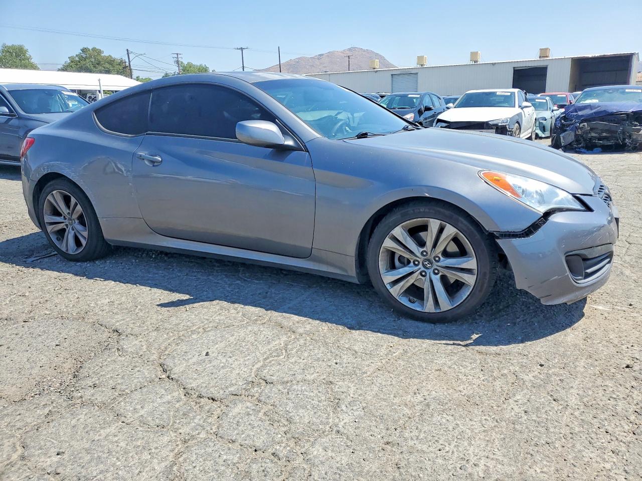 2010 Hyundai Genesis Coupe 2.0t Gray vin: KMHHT6KD6AU035676