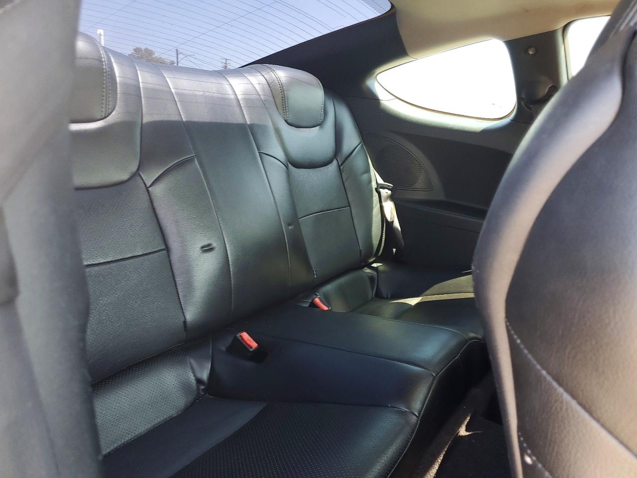 2010 Hyundai Genesis Coupe 2.0t Gray vin: KMHHT6KD6AU035676