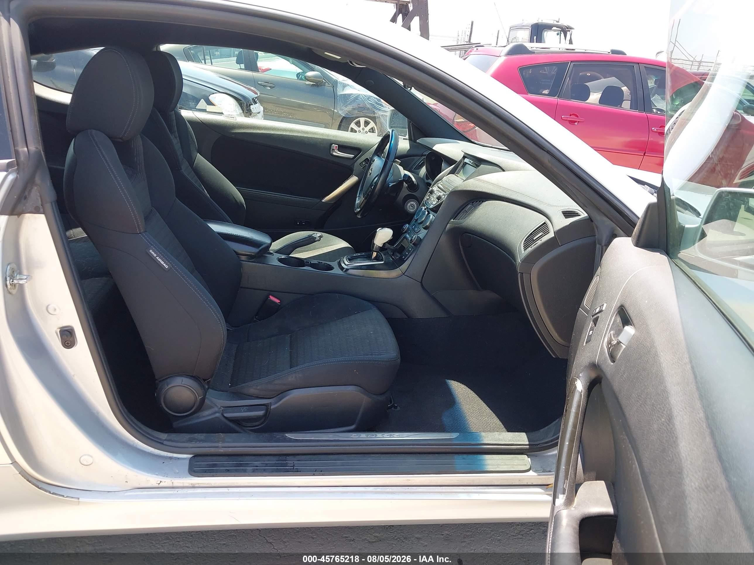 2013 Hyundai Genesis 2.0t Silver vin: KMHHT6KD6DU086146