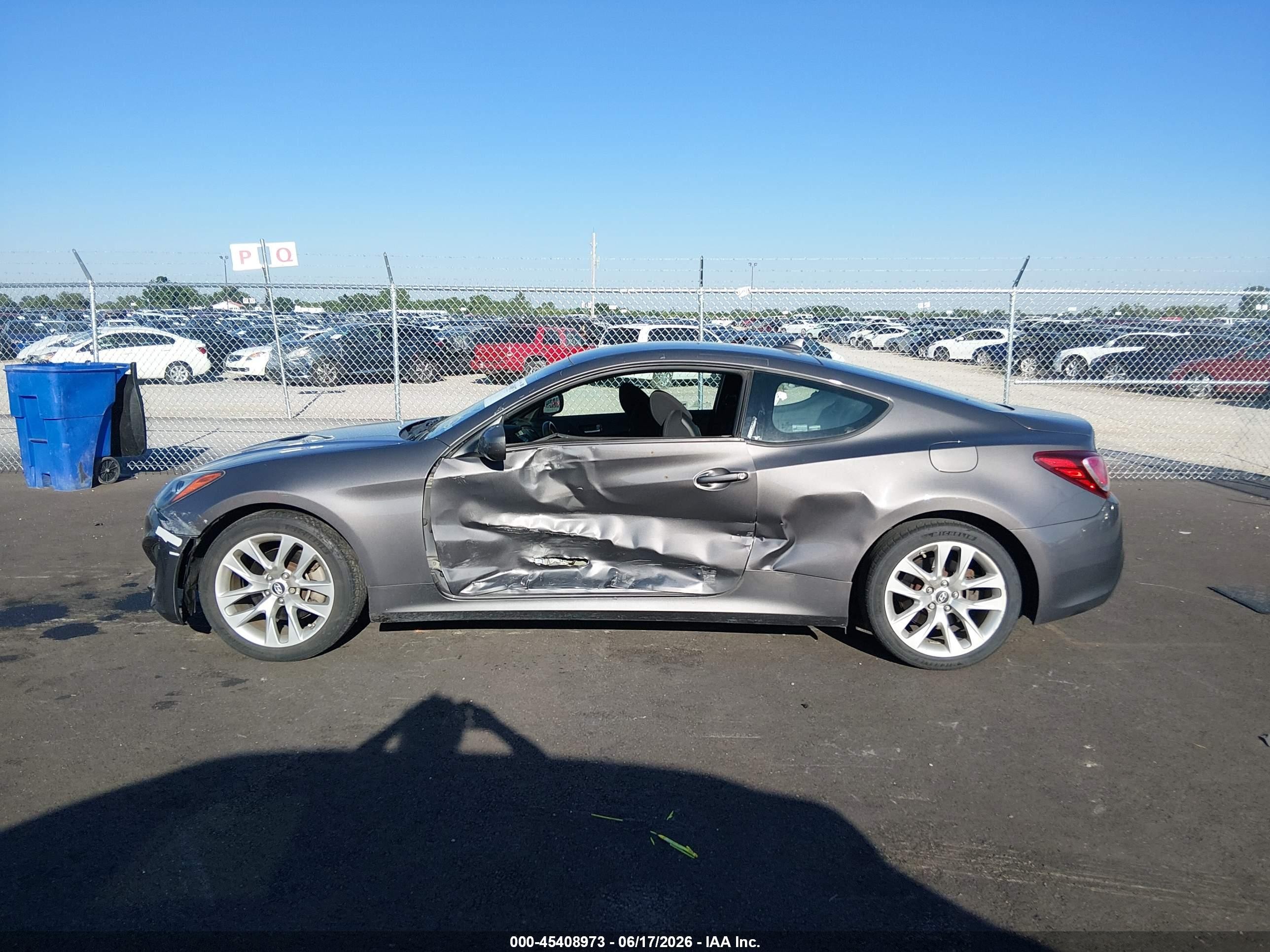 2013 Hyundai Genesis 2.0t Gray vin: KMHHT6KD6DU097583