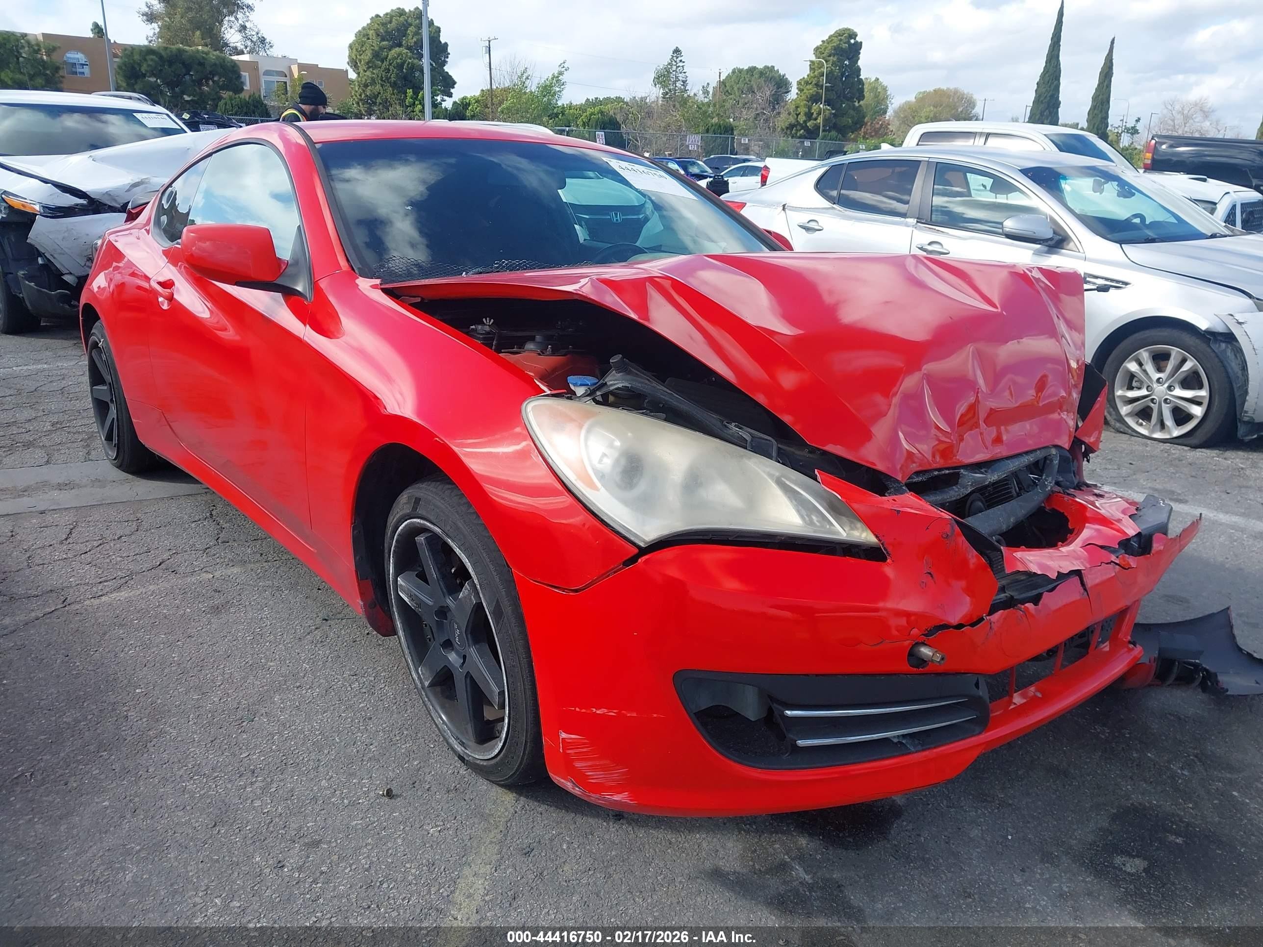 2010 Hyundai Genesis 2.0t Red vin: KMHHT6KD7AU035413