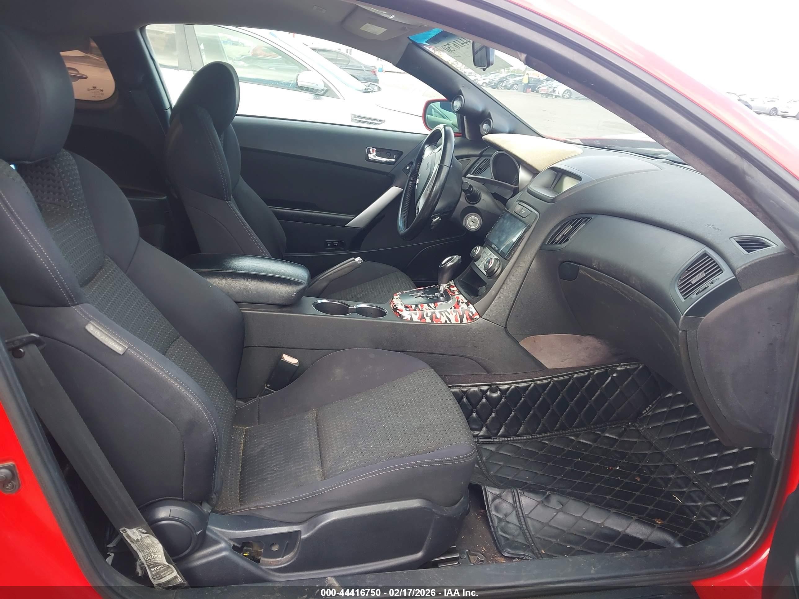 2010 Hyundai Genesis 2.0t Red vin: KMHHT6KD7AU035413