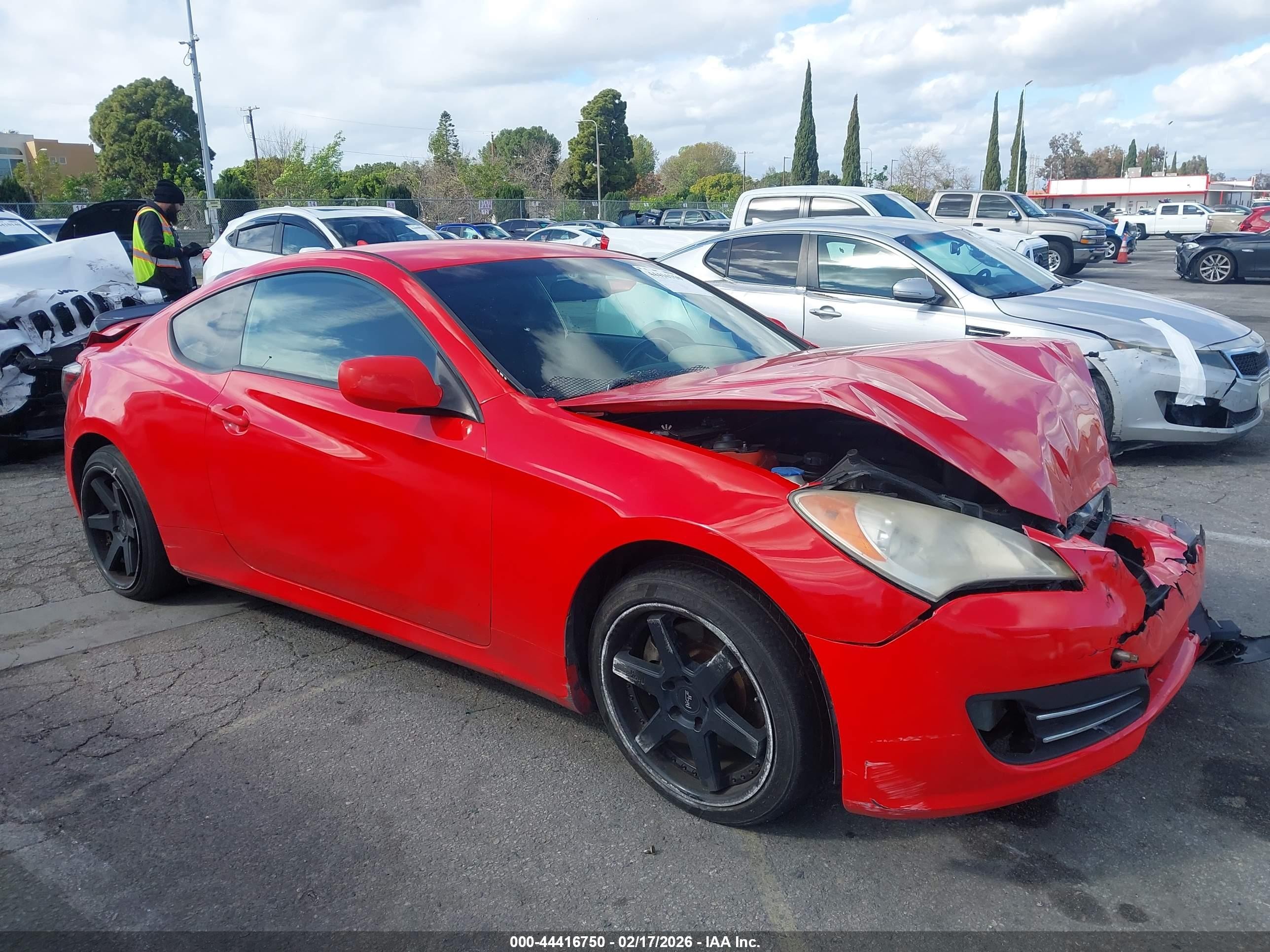 2010 Hyundai Genesis 2.0t Red vin: KMHHT6KD7AU035413