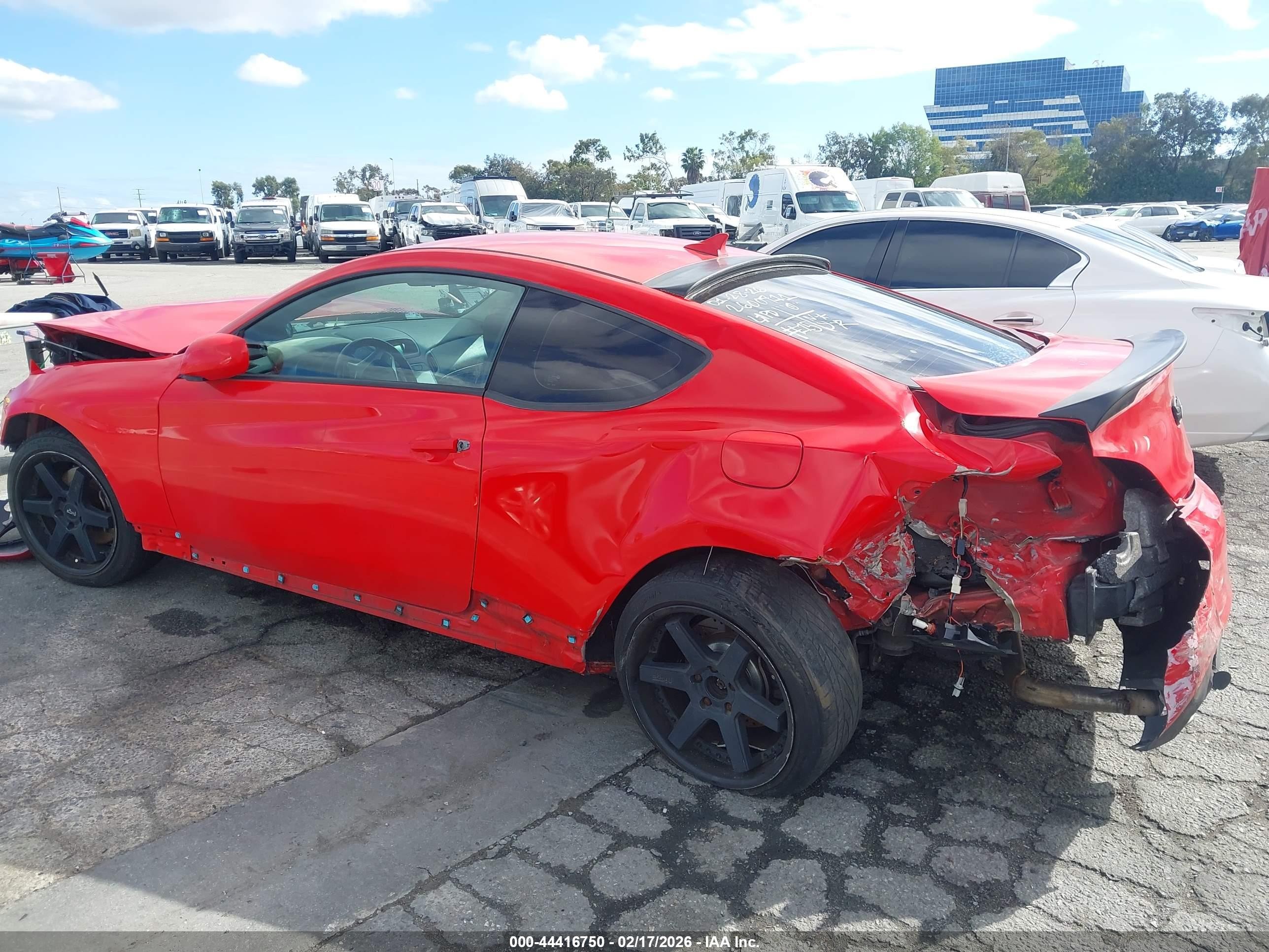 2010 Hyundai Genesis 2.0t Red vin: KMHHT6KD7AU035413