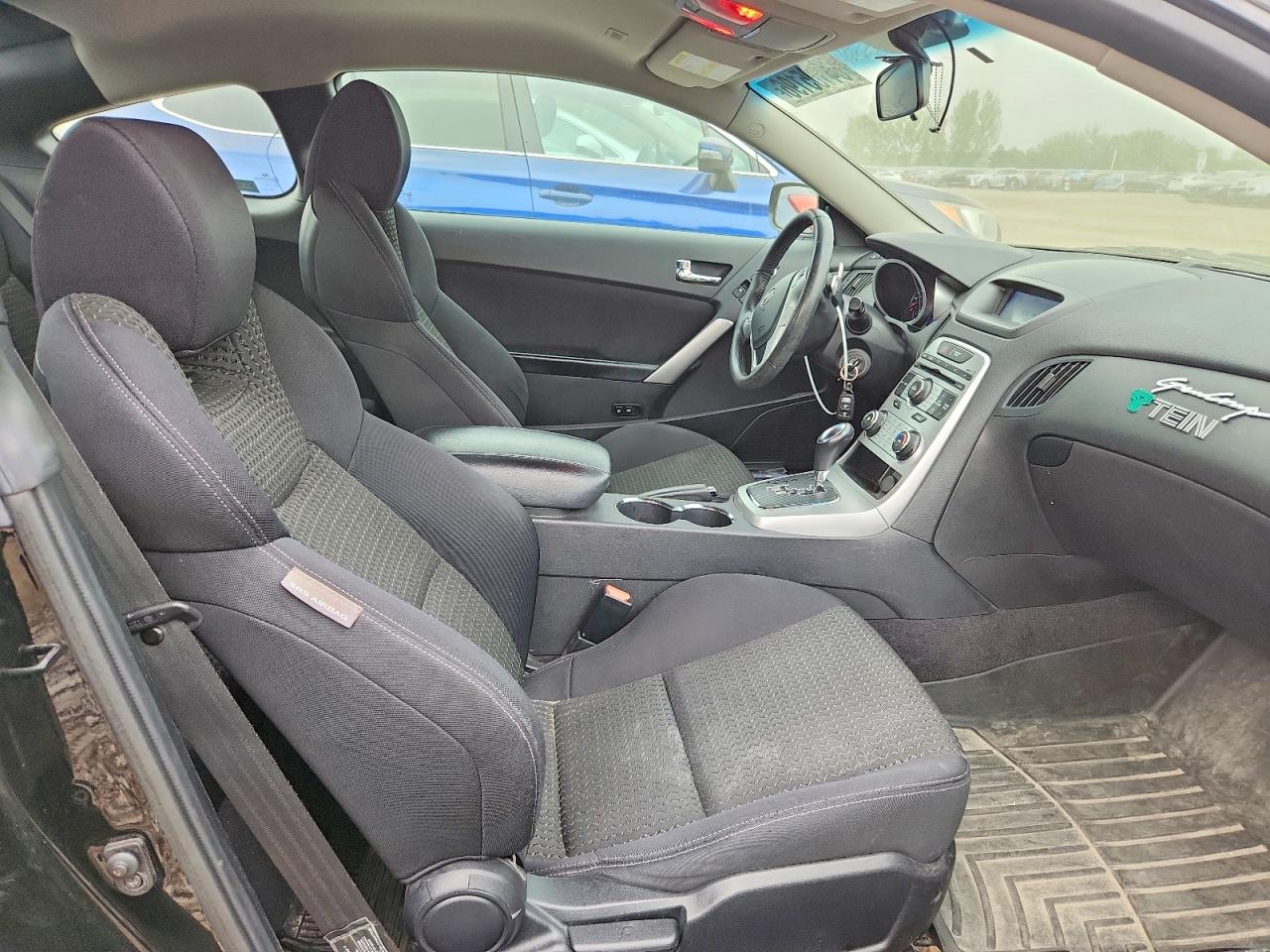 2010 Hyundai Genesis Black vin: KMHHT6KD7AU036433