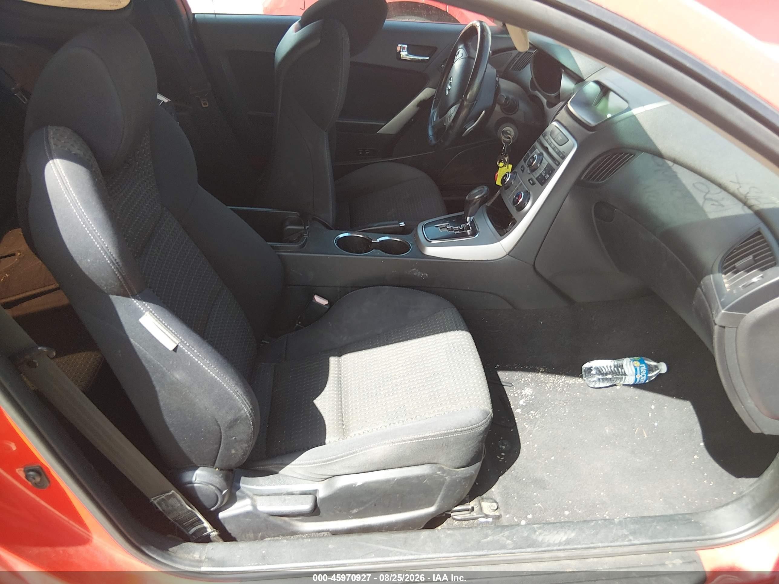 2010 Hyundai Genesis 2.0t Red vin: KMHHT6KD7AU041437
